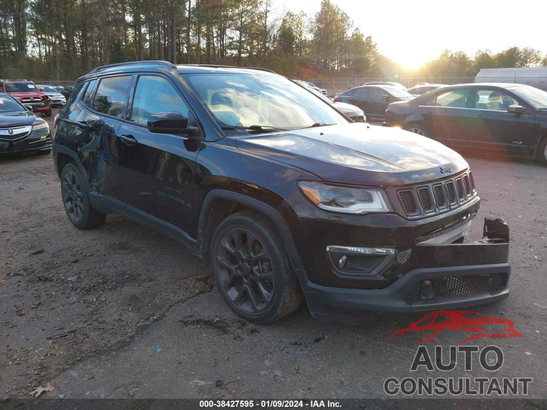 JEEP COMPASS 2019 - 3C4NJCCB6KT677559