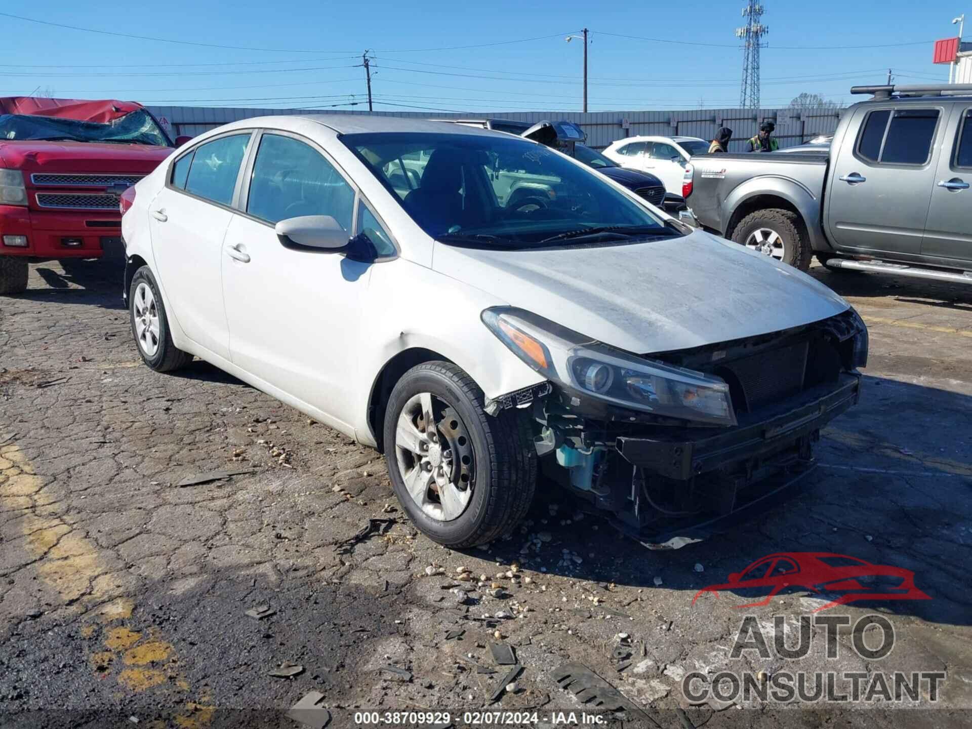 KIA FORTE 2018 - 3KPFK4A78JE245287