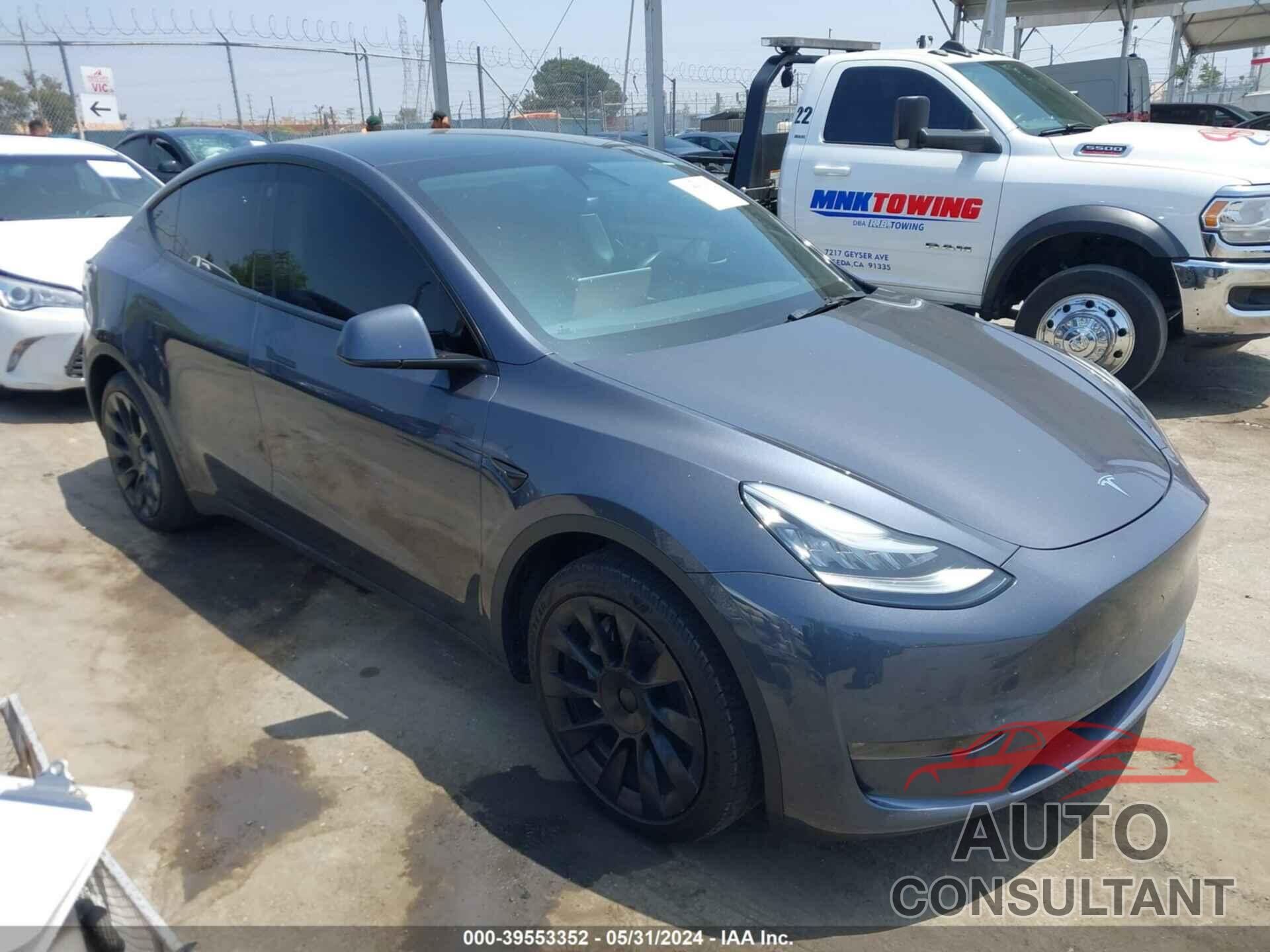 TESLA MODEL Y 2023 - 7SAYGDEE3PA045200