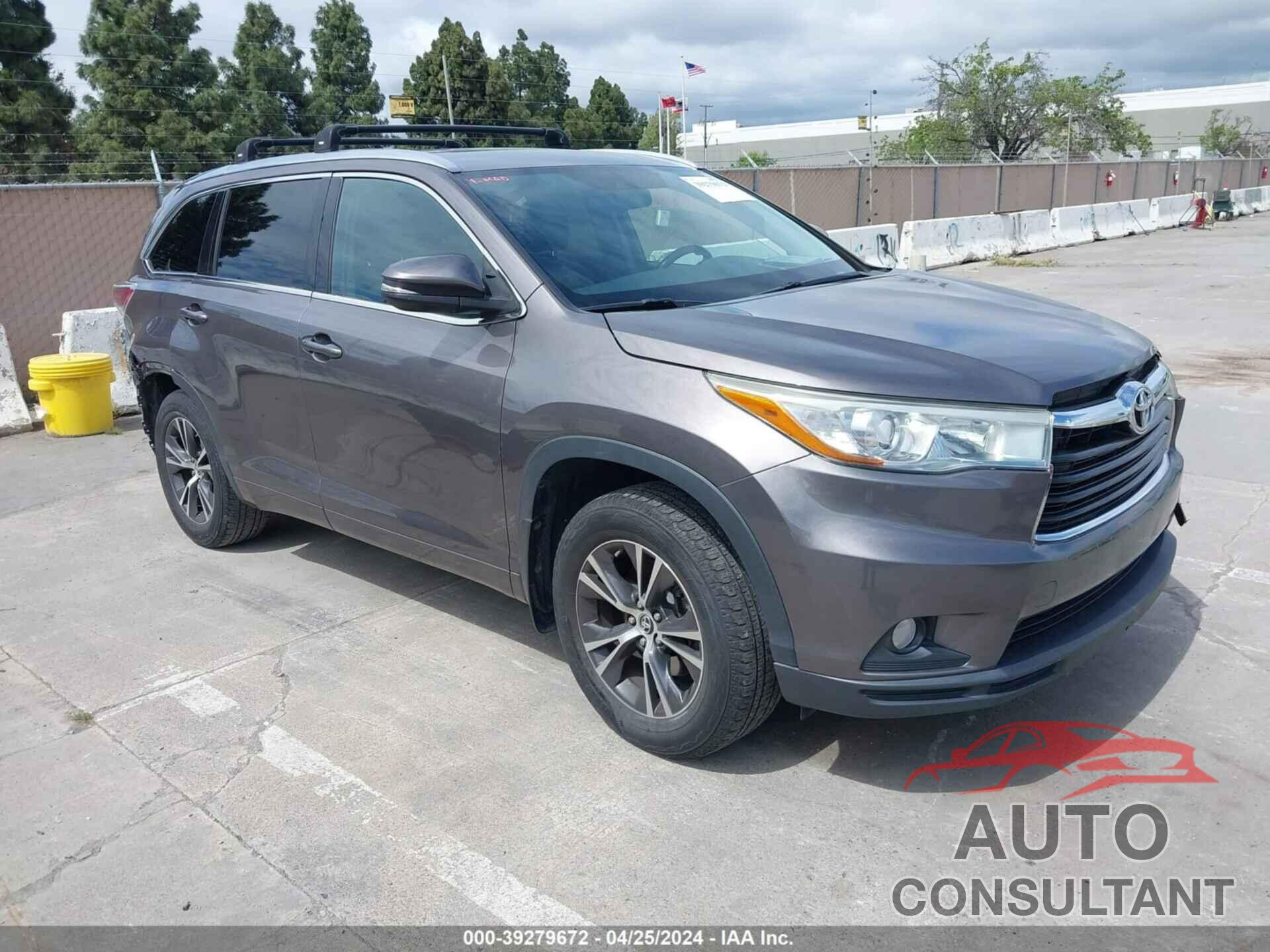 TOYOTA HIGHLANDER 2016 - 5TDJKRFH5GS267254