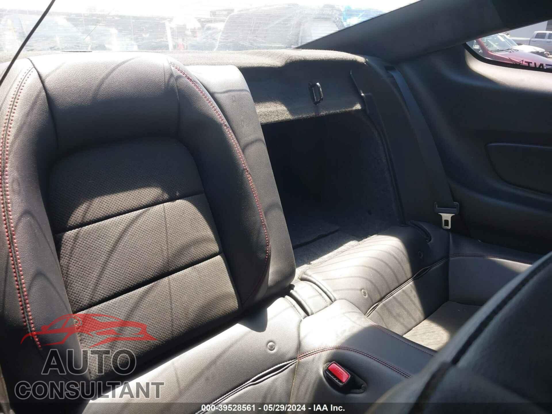 FORD MUSTANG 2016 - 1FA6P8CF3G5255300