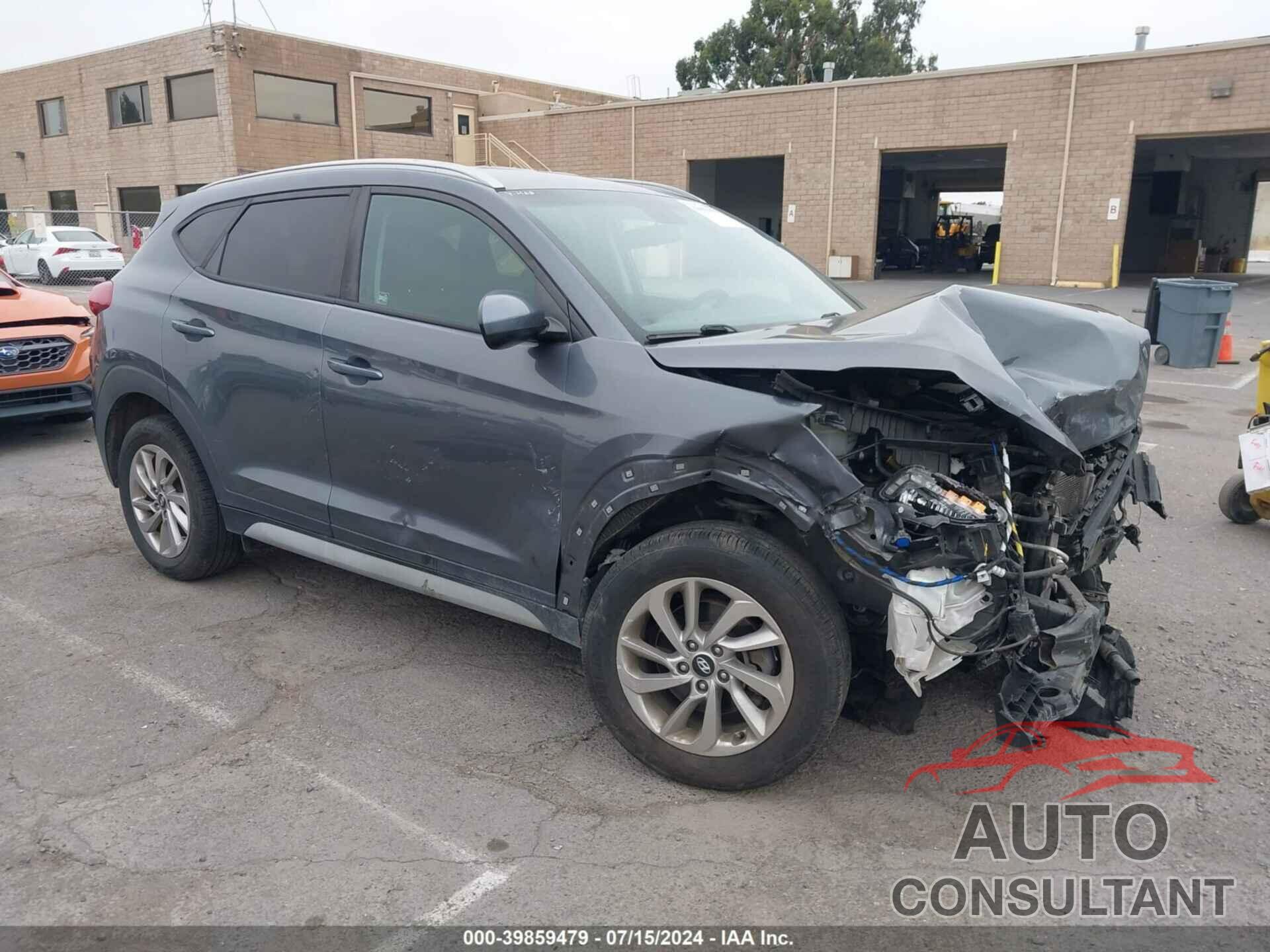 HYUNDAI TUCSON 2018 - KM8J3CA40JU696556