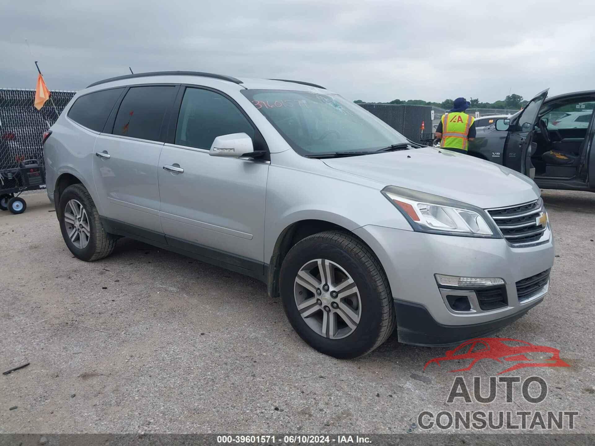 CHEVROLET TRAVERSE 2017 - 1GNKRHKD9HJ138758