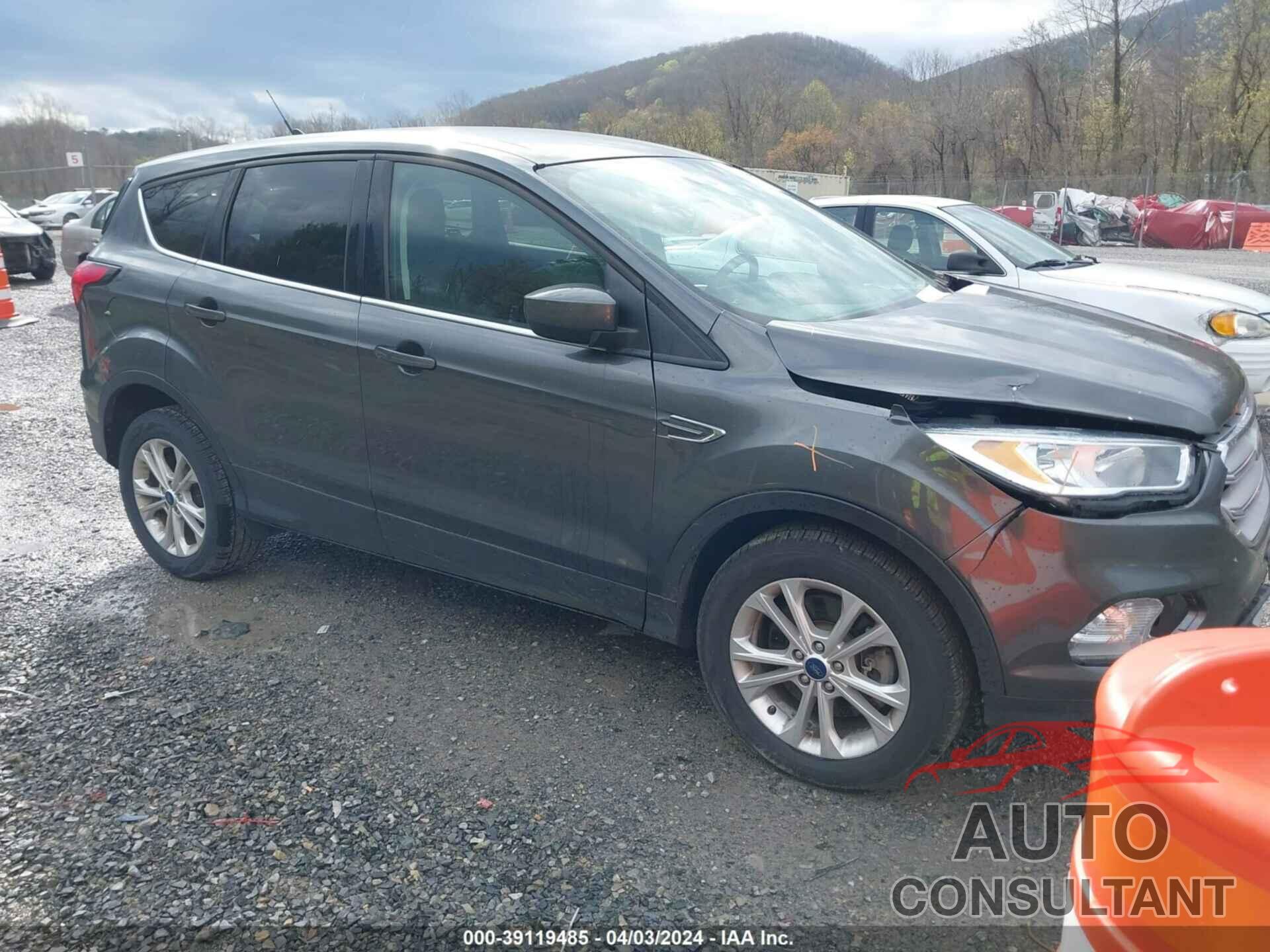 FORD ESCAPE 2019 - 1FMCU9GD0KUA77327