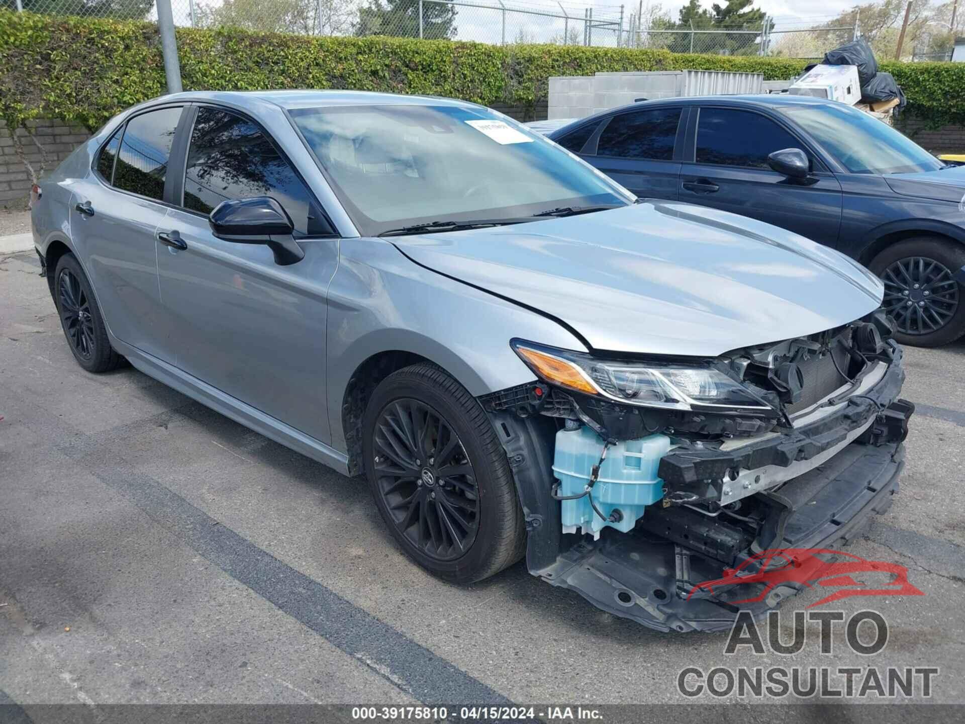 TOYOTA CAMRY 2019 - 4T1B11HK8KU261532