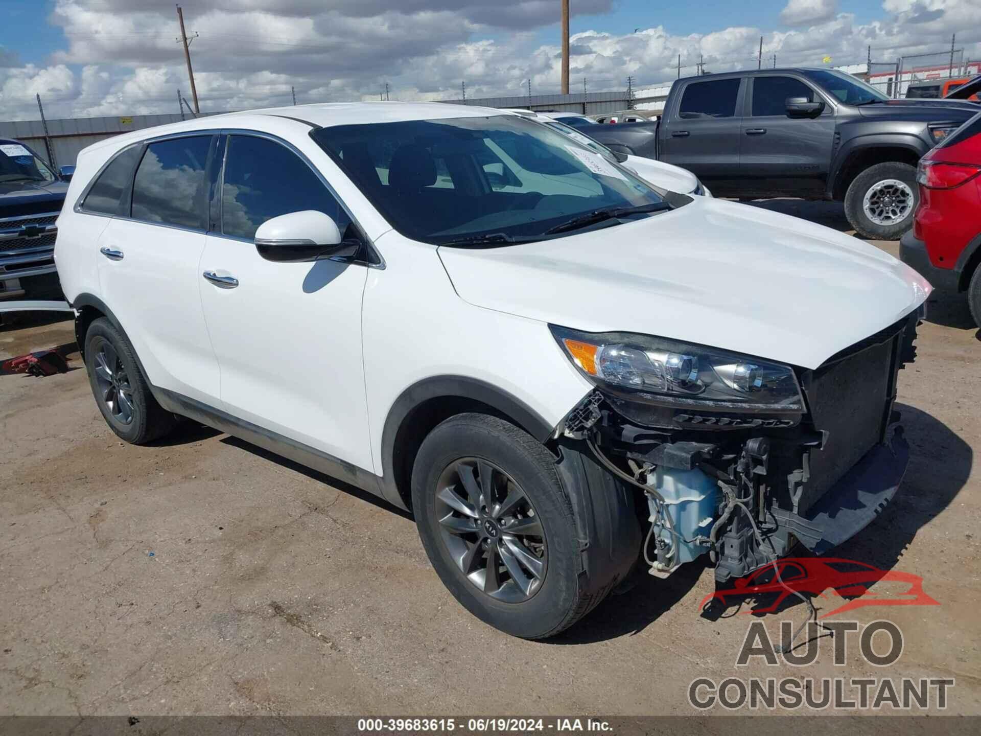 KIA SORENTO 2019 - 5XYPG4A58KG487893