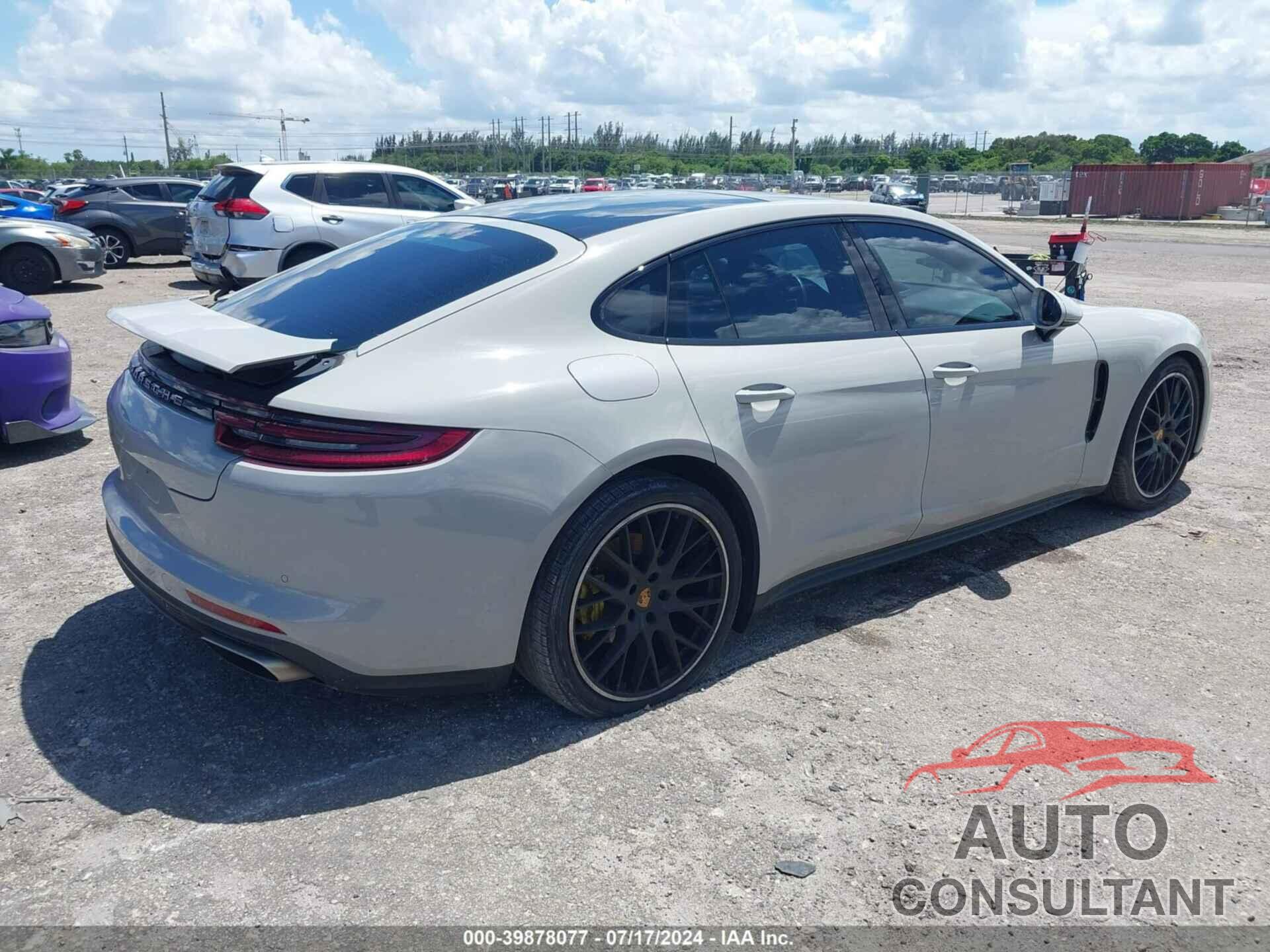 PORSCHE PANAMERA 2018 - WP0AA2A78JL104129