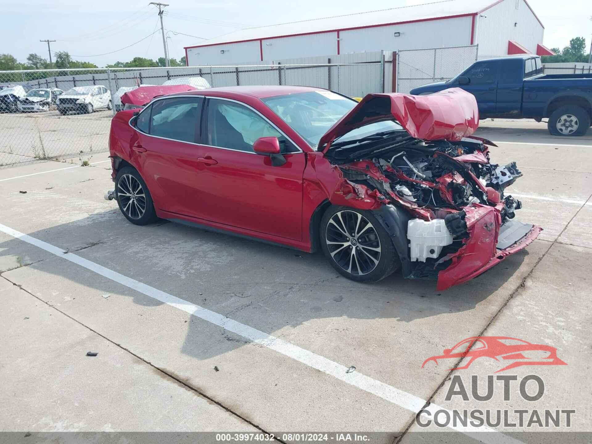 TOYOTA CAMRY 2019 - 4T1B11HKXKU272838