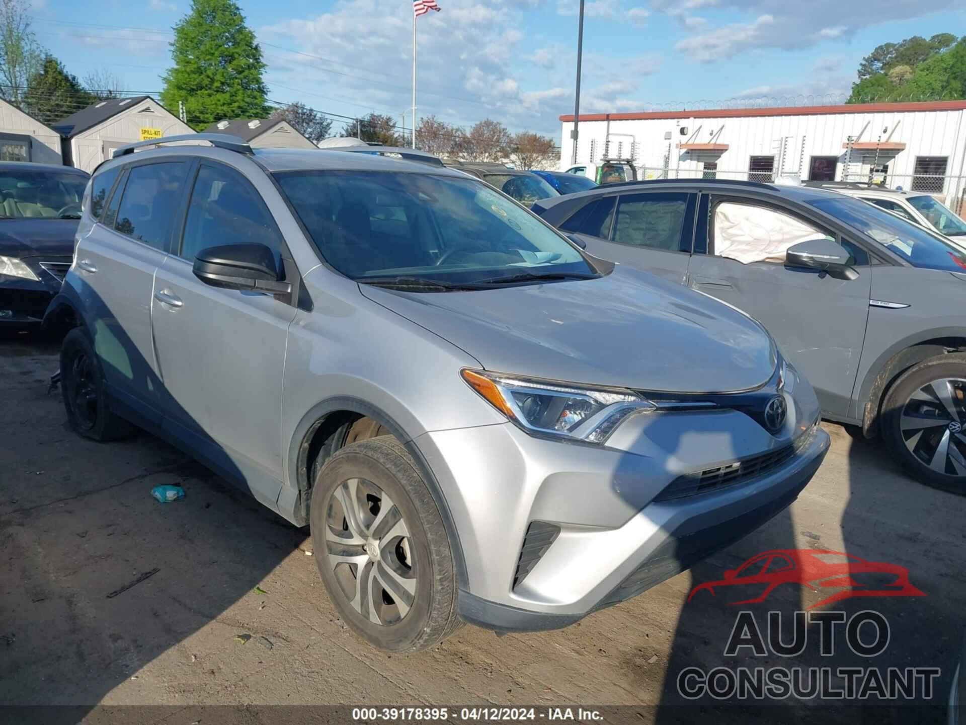 TOYOTA RAV4 2018 - 2T3ZFREV7JW478346