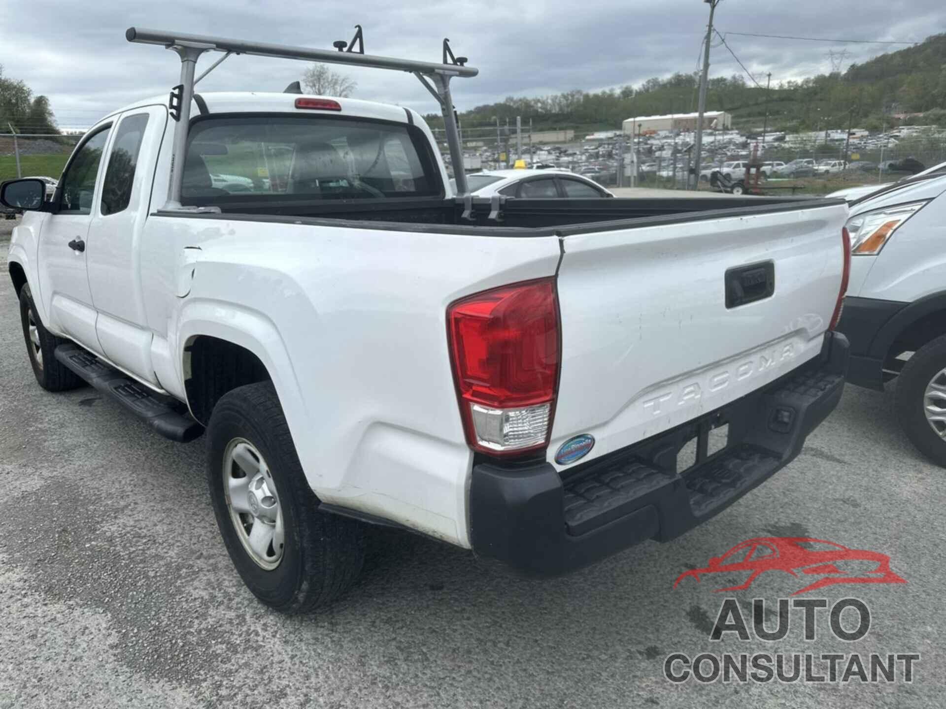 TOYOTA TACOMA 2017 - 5TFRX5GN1HX096063