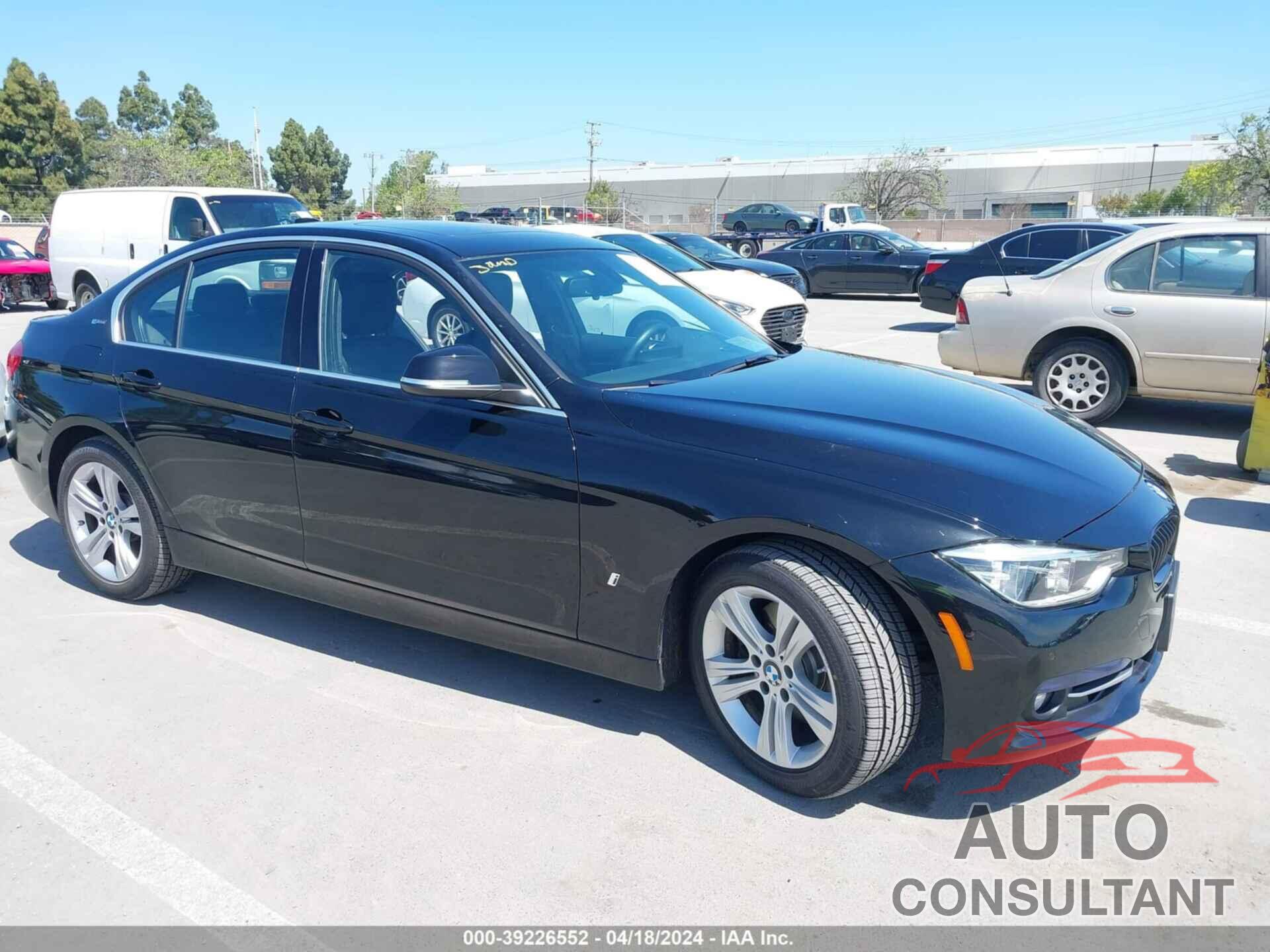 BMW 330E 2017 - WBA8E1C35HA158837