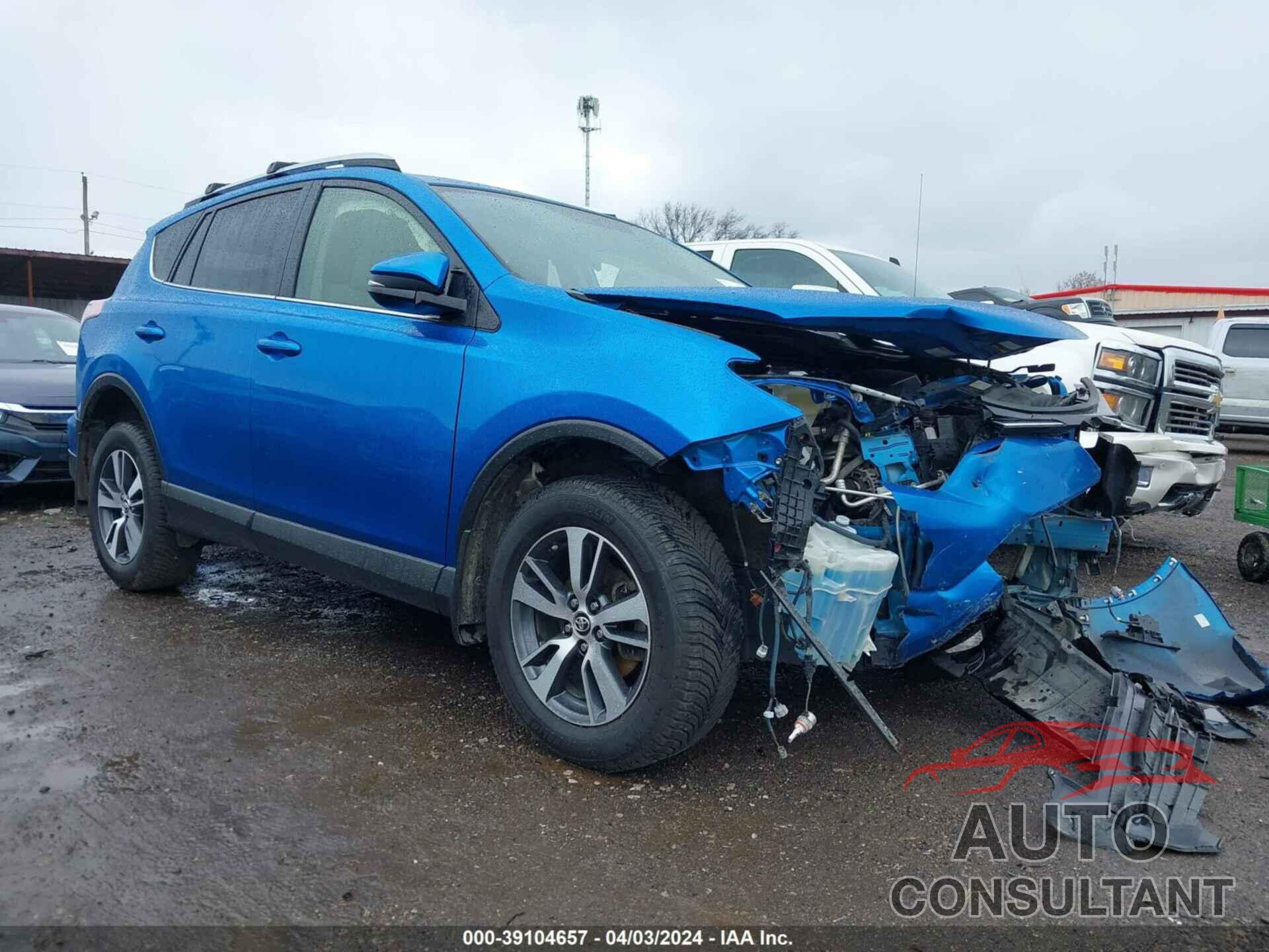 TOYOTA RAV4 2016 - JTMRFREV5GJ064876