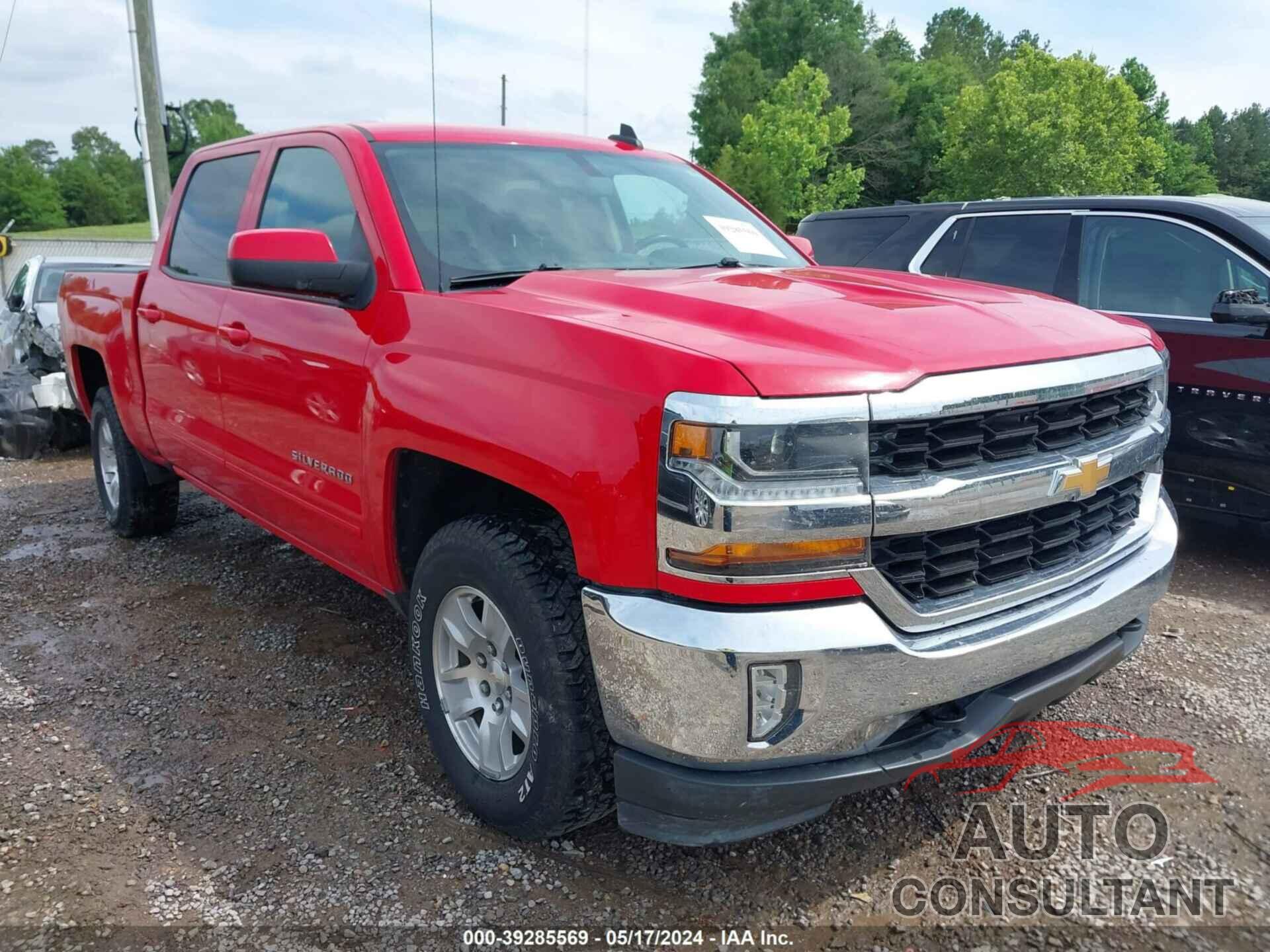 CHEVROLET SILVERADO 1500 2018 - 3GCUKREC4JG150421