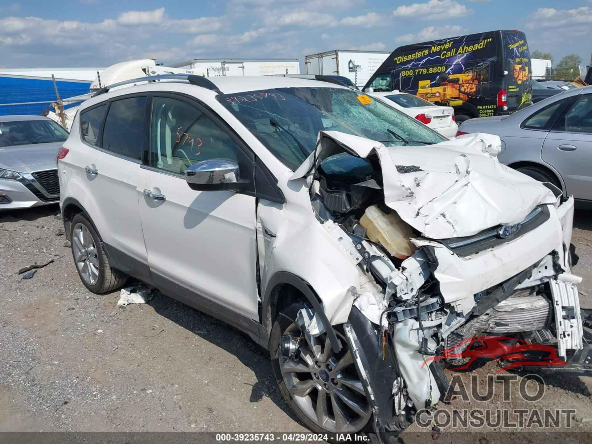 FORD ESCAPE 2016 - 1FMCU9G93GUB65744