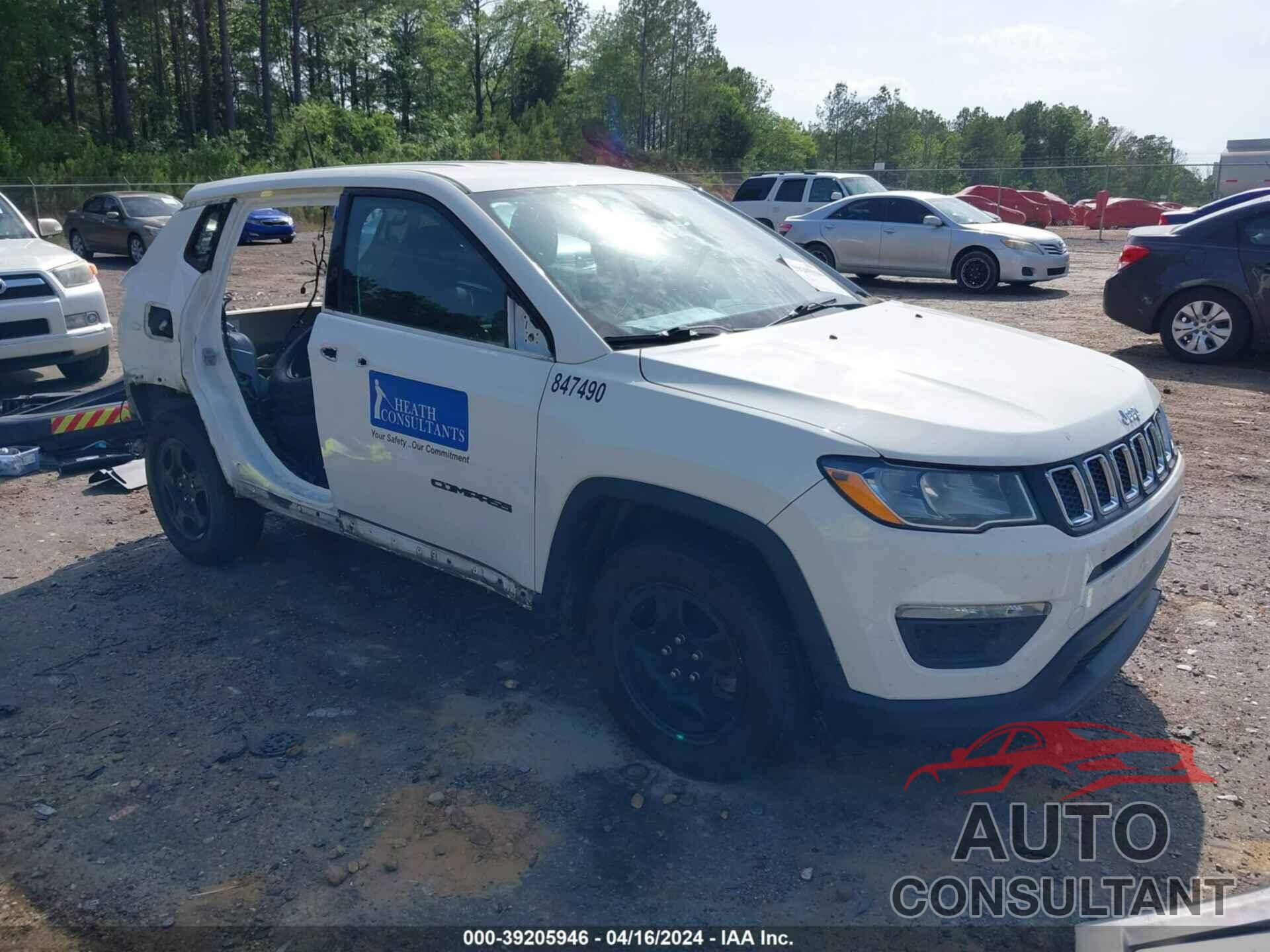 JEEP COMPASS 2018 - 3C4NJCAB6JT326894