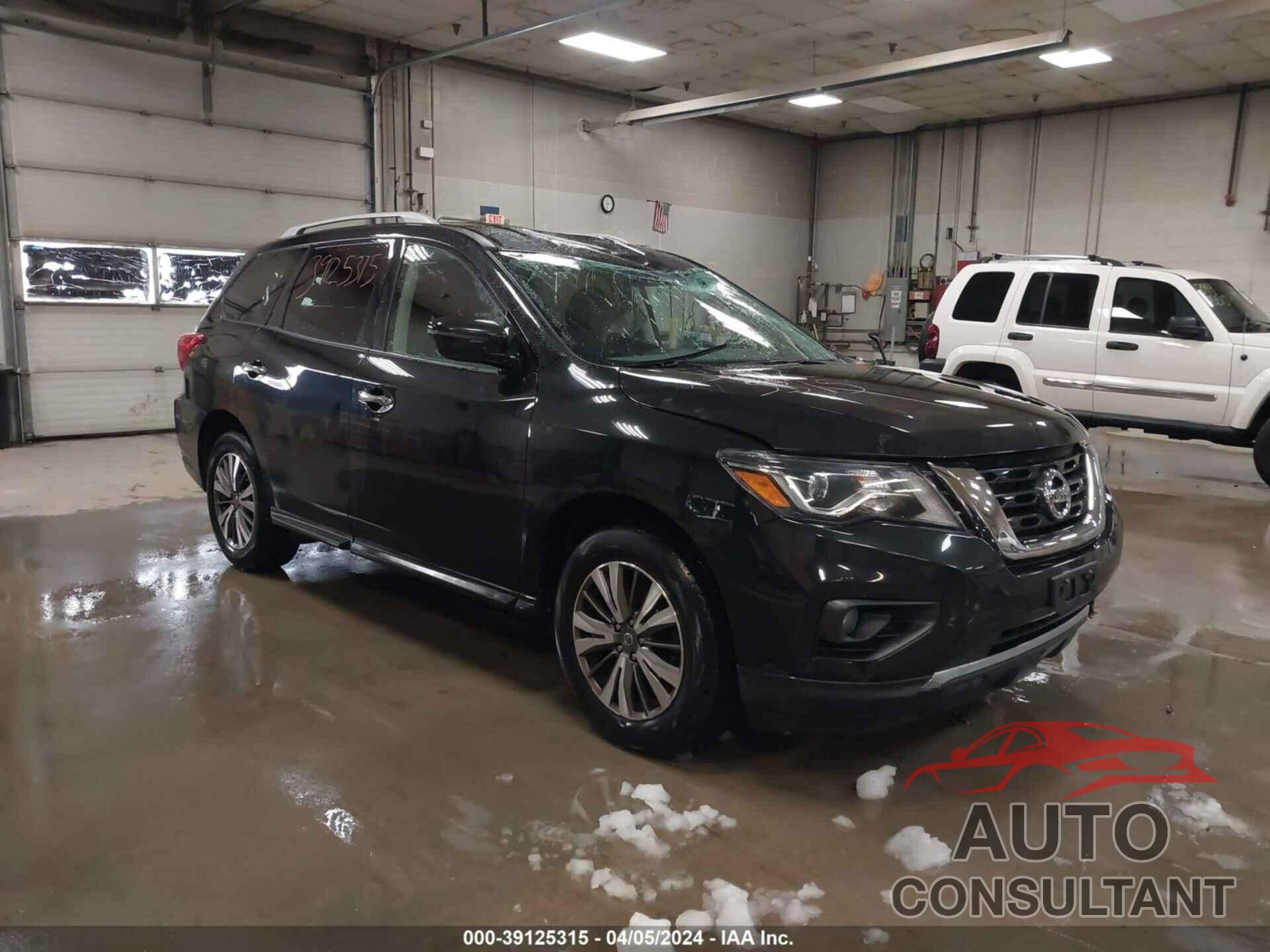 NISSAN PATHFINDER 2019 - 5N1DR2MM8KC628868