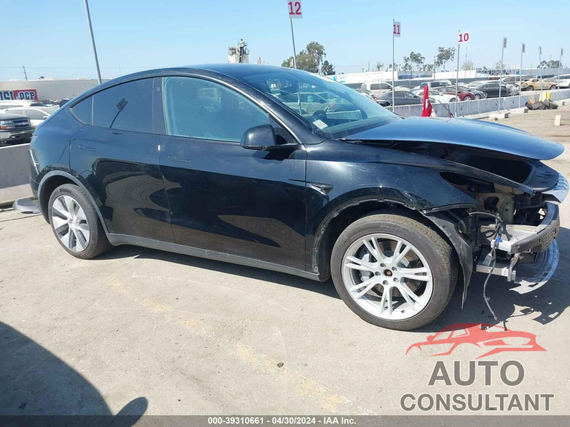 TESLA MODEL Y 2022 - 7SAYGDEE8NF368982