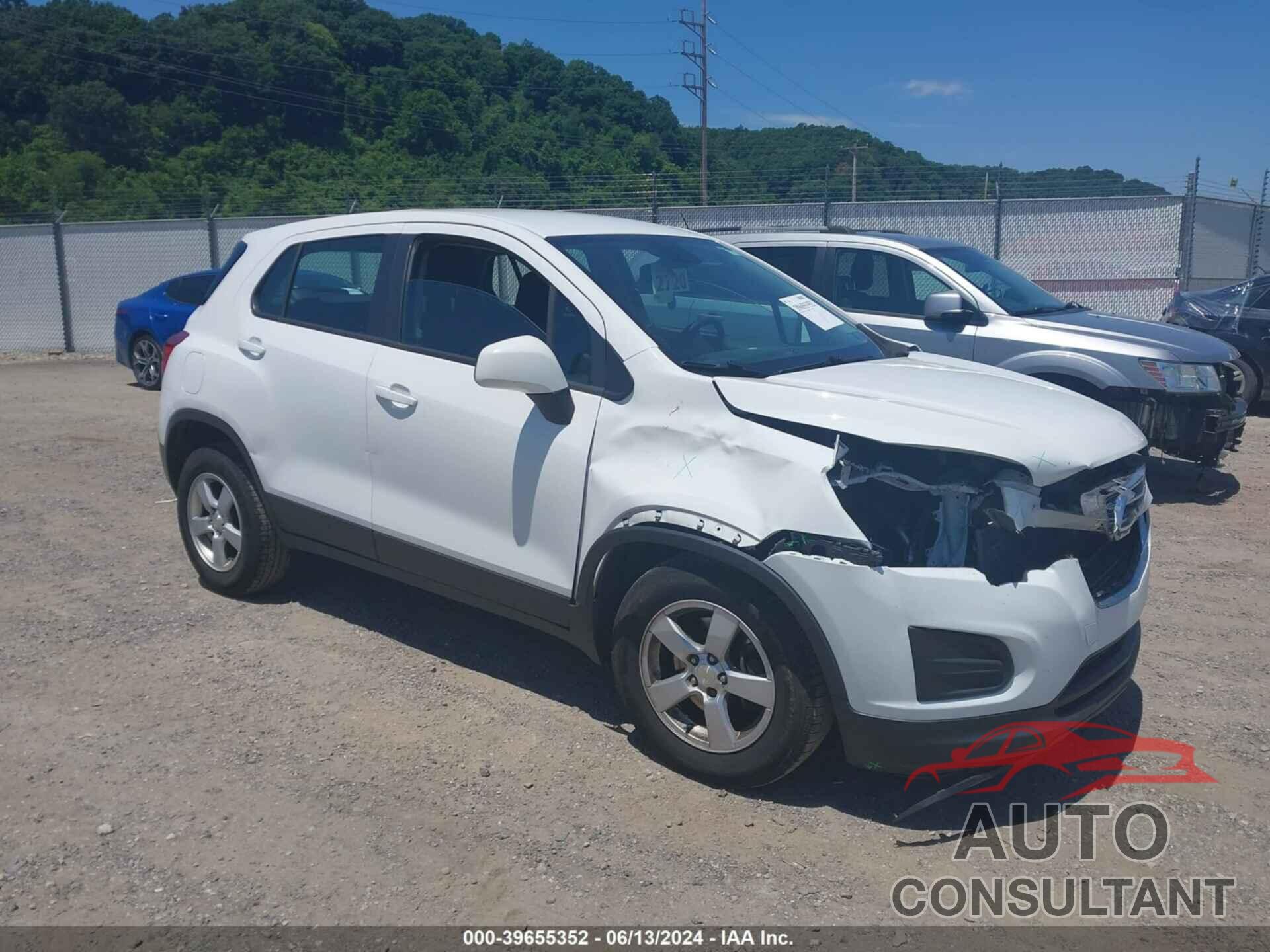 CHEVROLET TRAX 2016 - 3GNCJNSB4GL262971