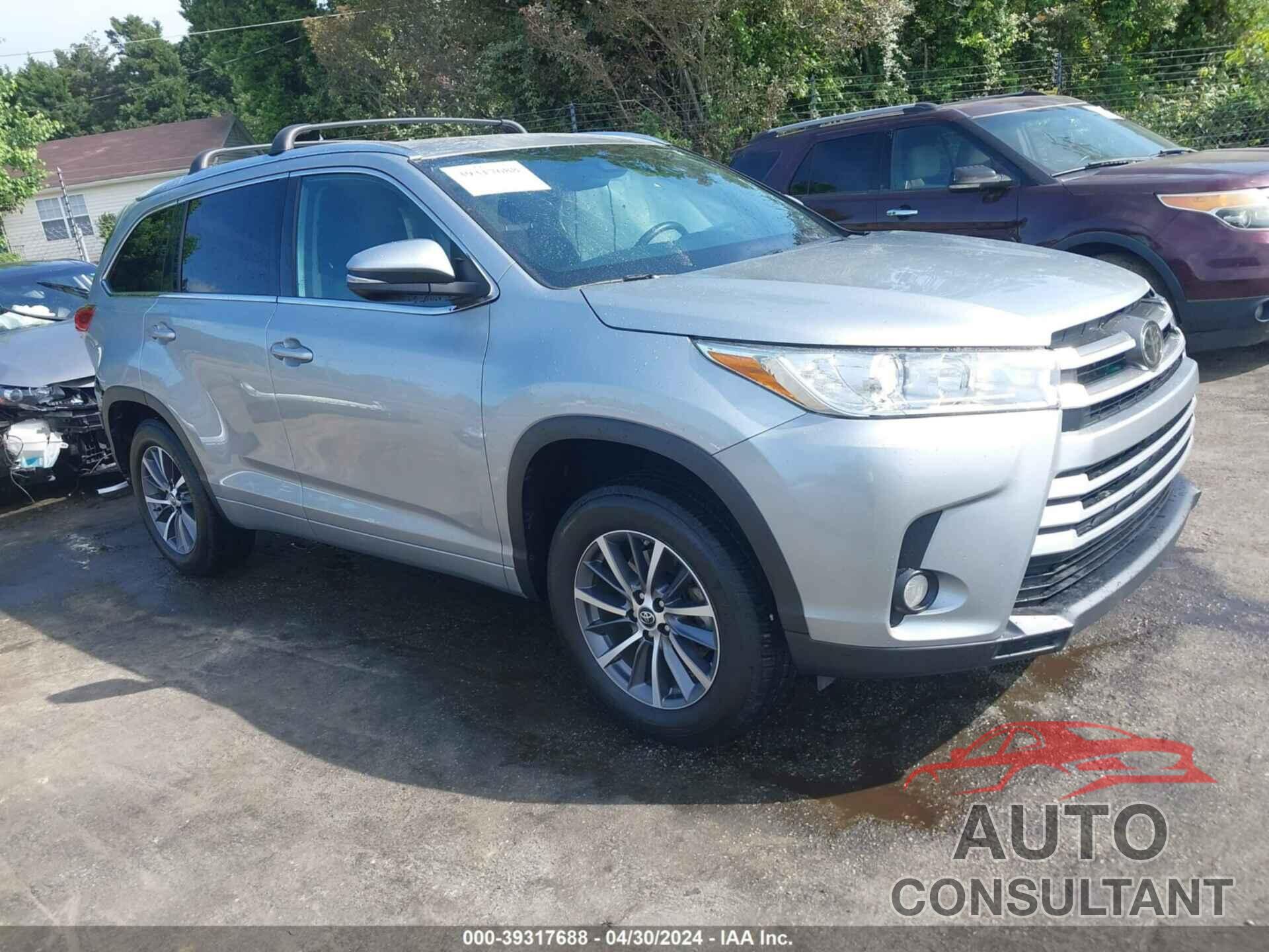 TOYOTA HIGHLANDER 2018 - 5TDKZRFH9JS546696