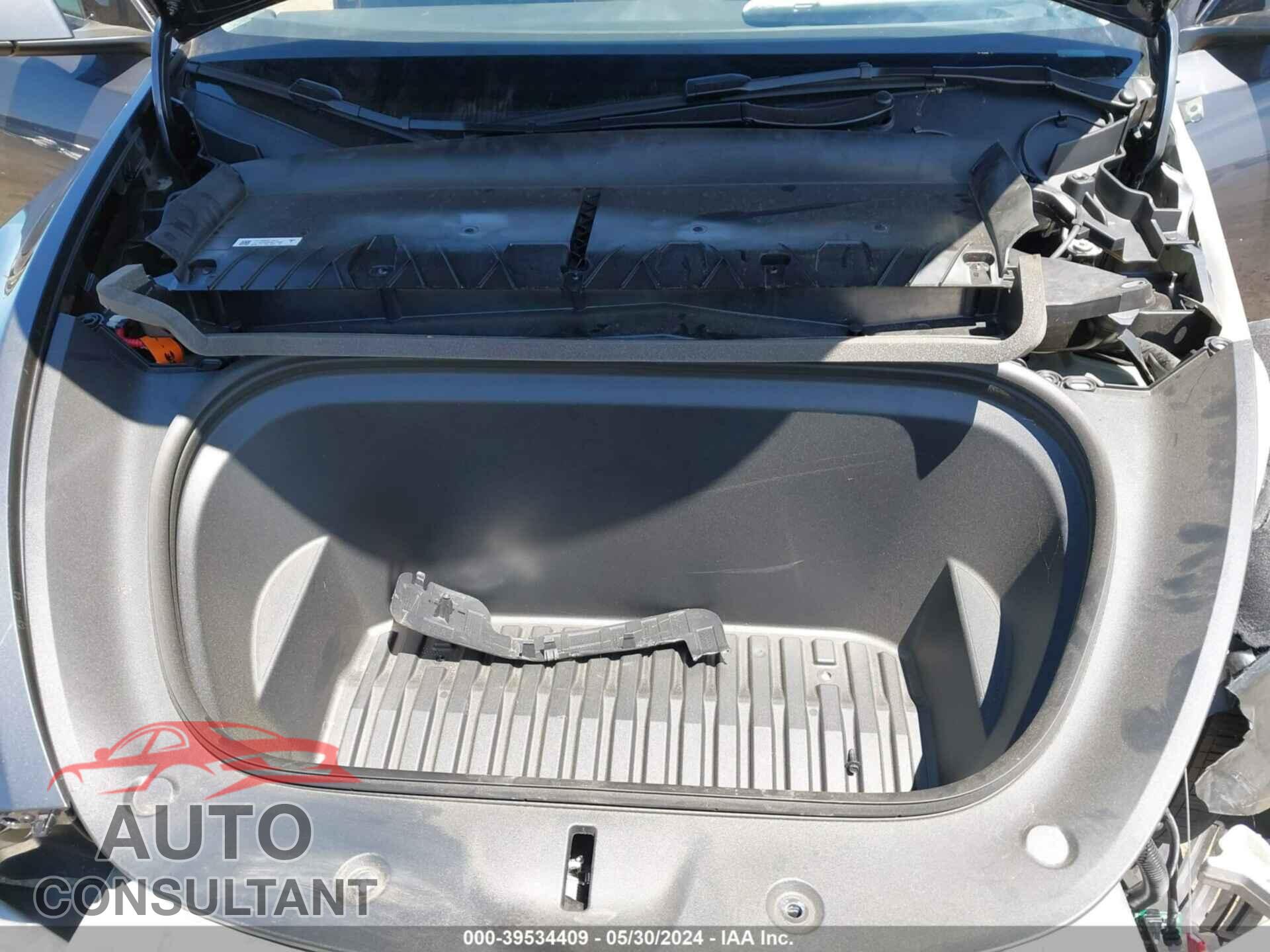 TESLA MODEL Y 2023 - 7SAYGDEE3PF972362