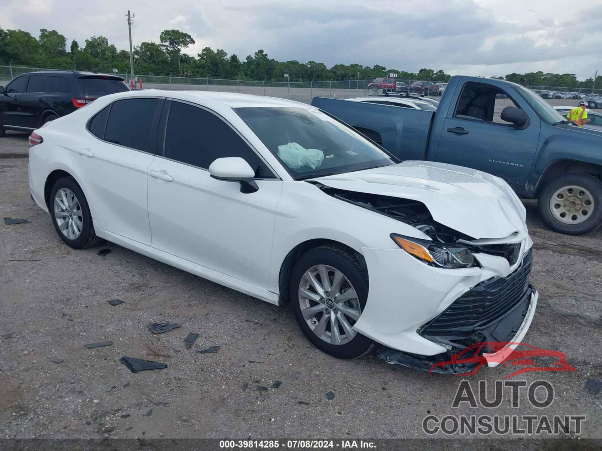 TOYOTA CAMRY 2020 - 4T1C11AK5LU923700