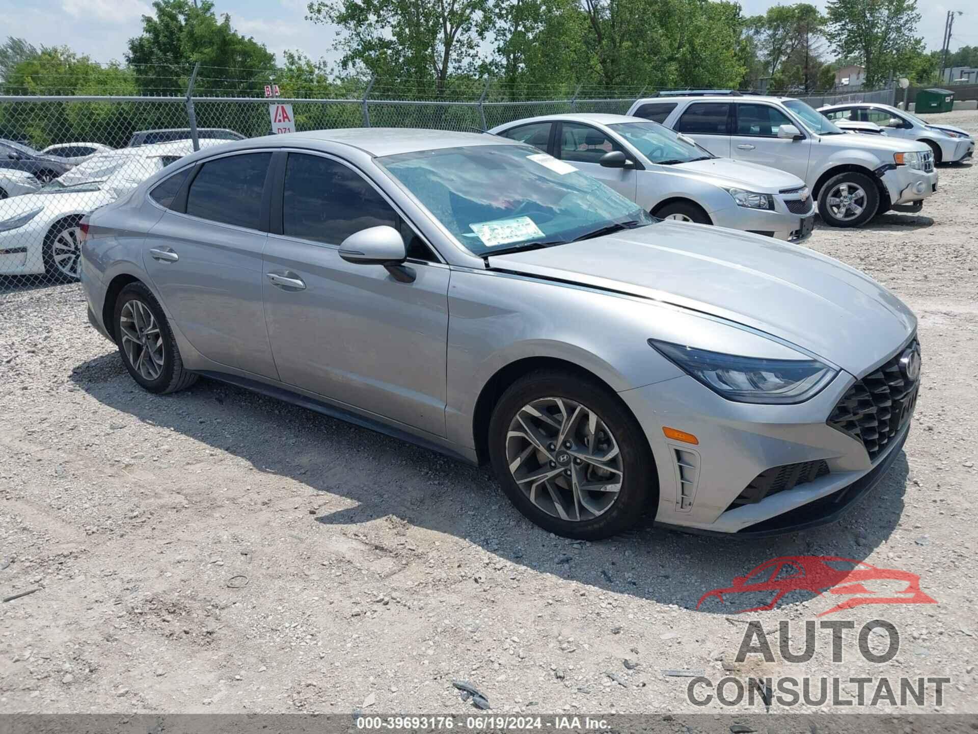 HYUNDAI SONATA 2023 - KMHL64JAXPA295697
