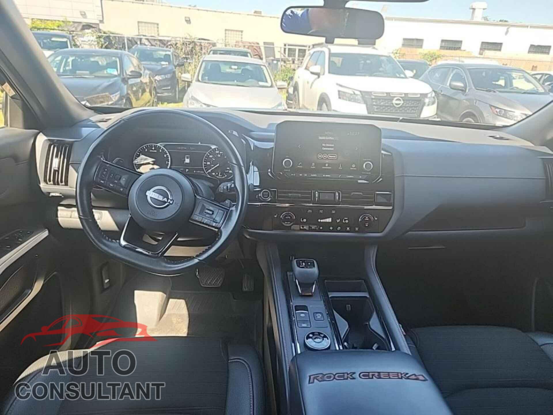 NISSAN PATHFINDER 2023 - 5N1DR3BD3PC227079