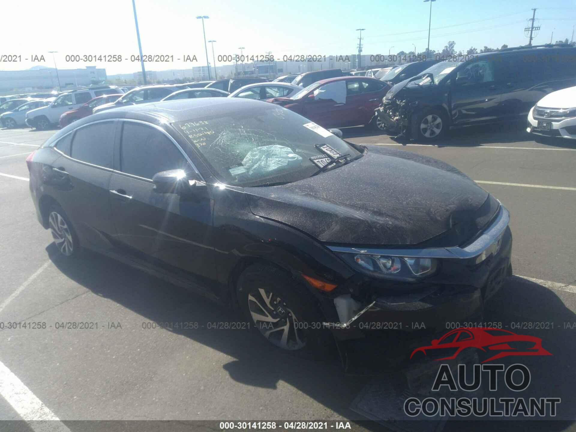 HONDA CIVIC SEDAN 2018 - 19XFC2F78JE204796