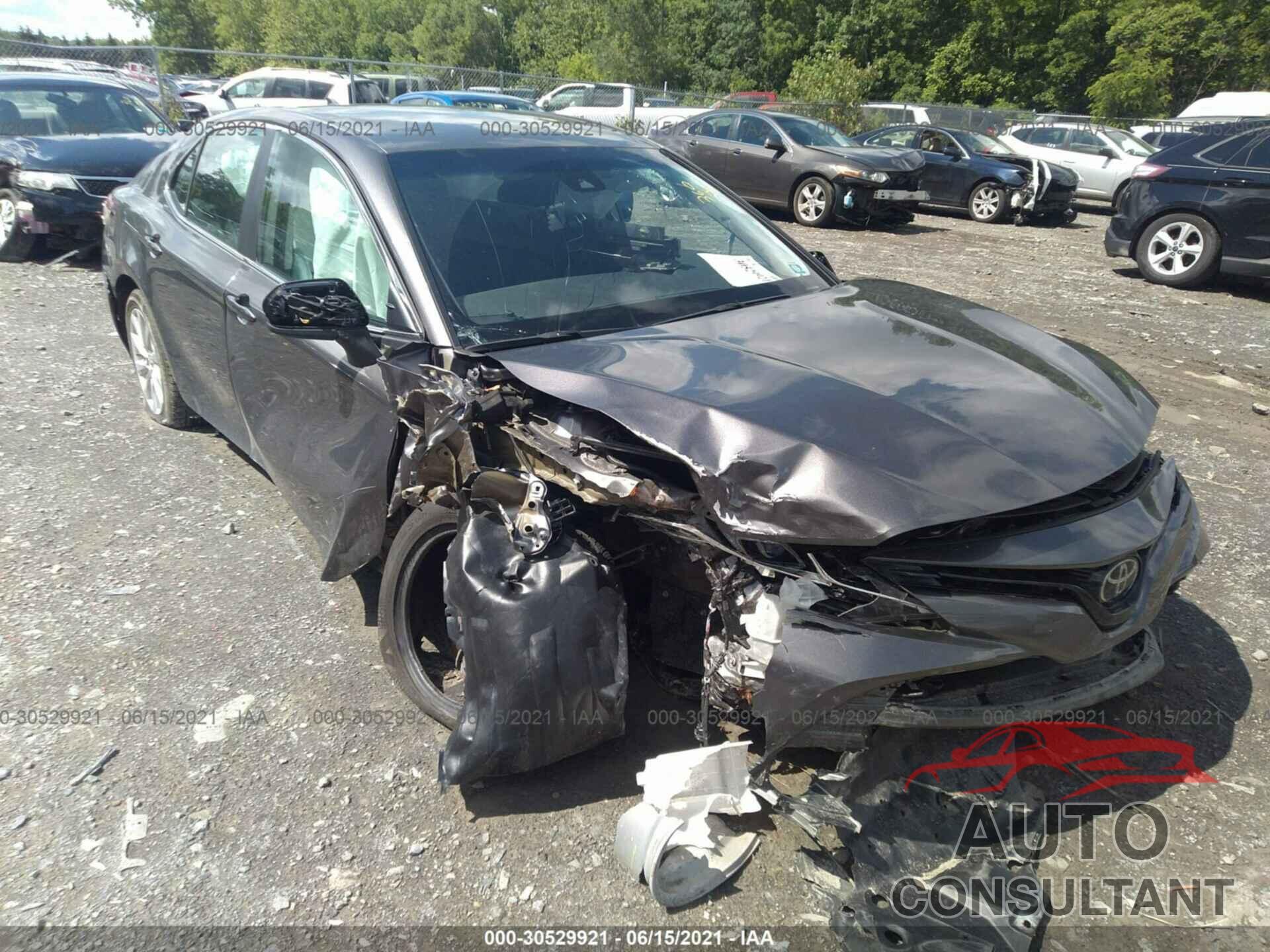 TOYOTA CAMRY 2019 - 4T1B11HK5KU195053
