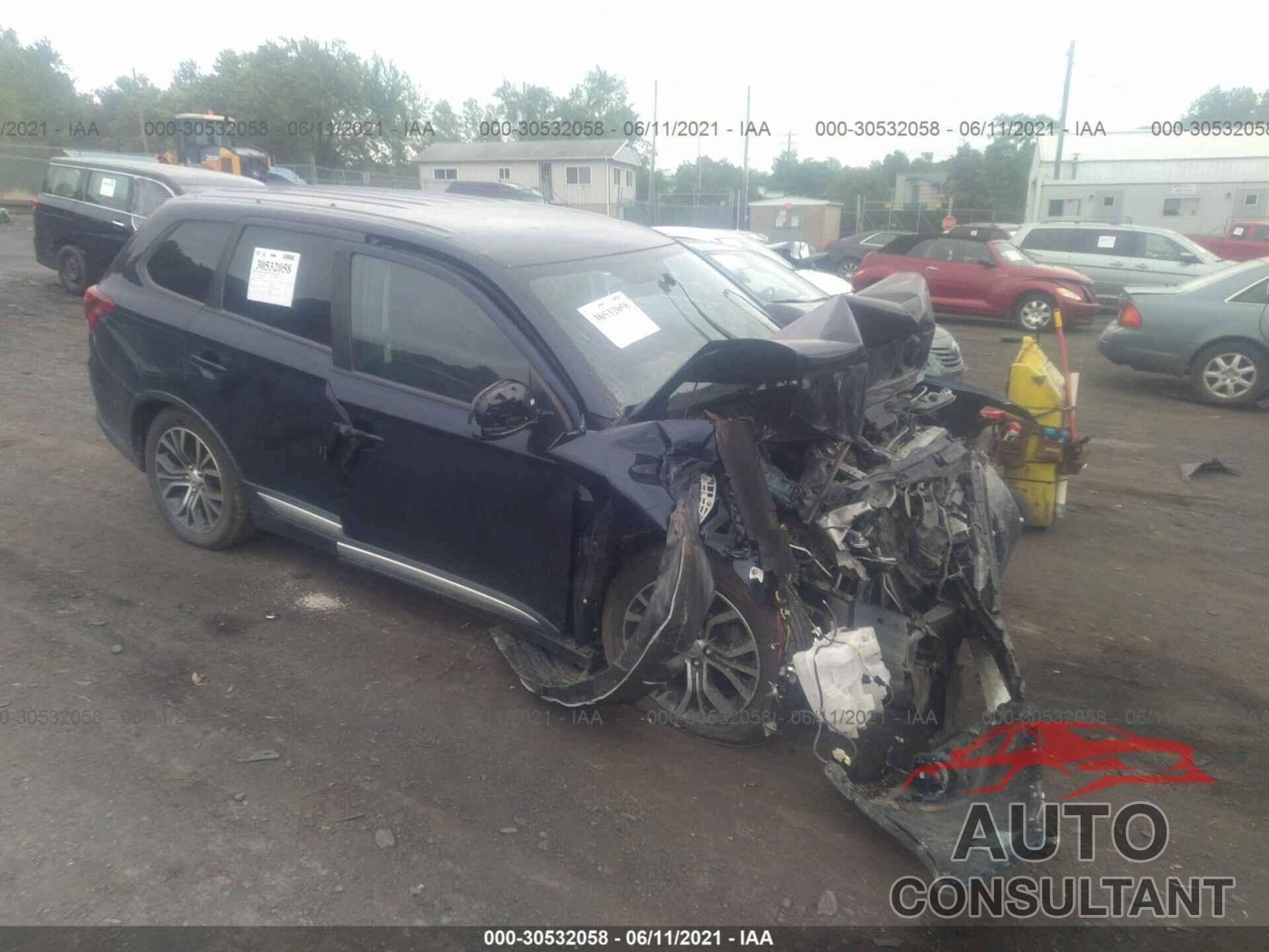 MITSUBISHI OUTLANDER 2018 - JA4AZ2A35JZ008715