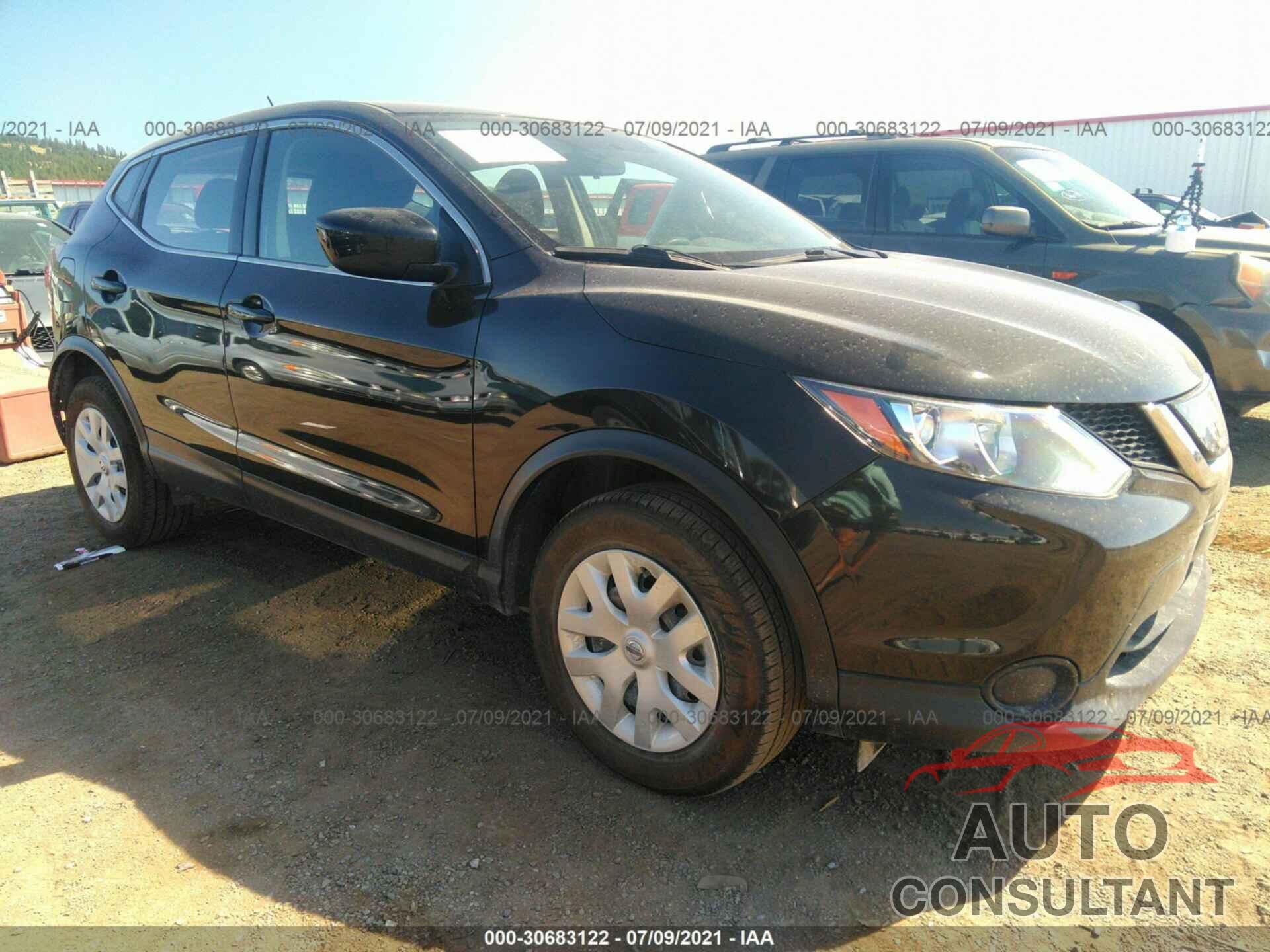 NISSAN ROGUE SPORT 2018 - JN1BJ1CR9JW282629