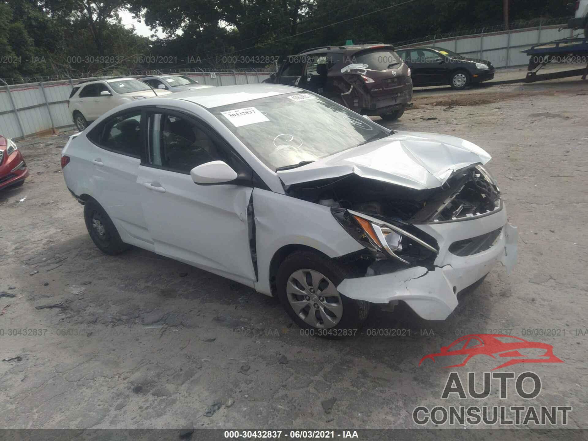 HYUNDAI ACCENT 2017 - KMHCT4AE6HU381245