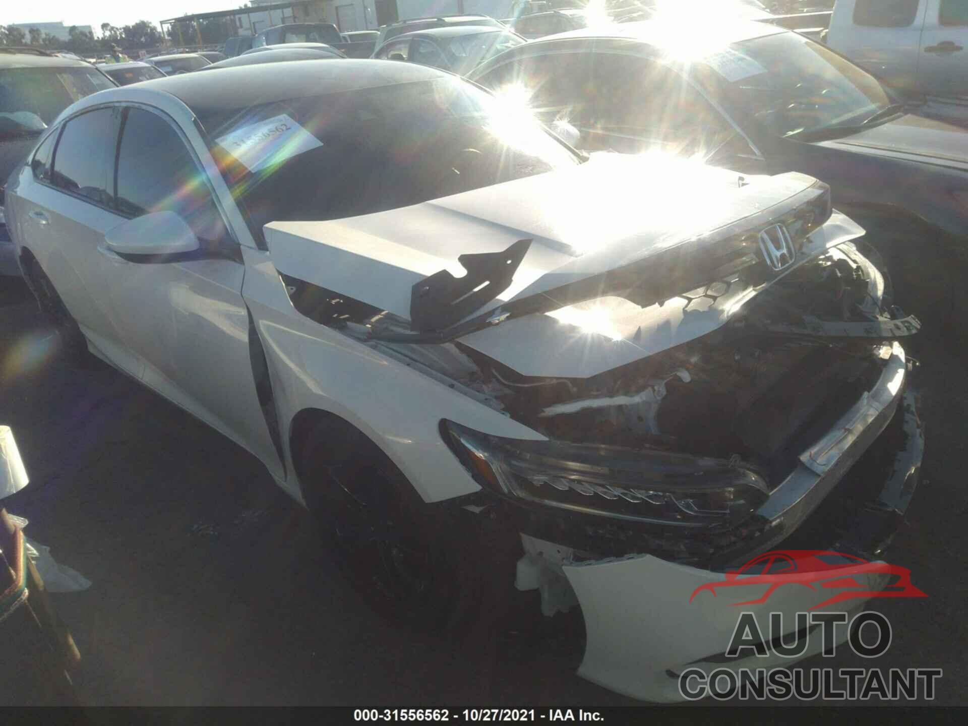 HONDA ACCORD SEDAN 2018 - 1HGCV1F10JA088243