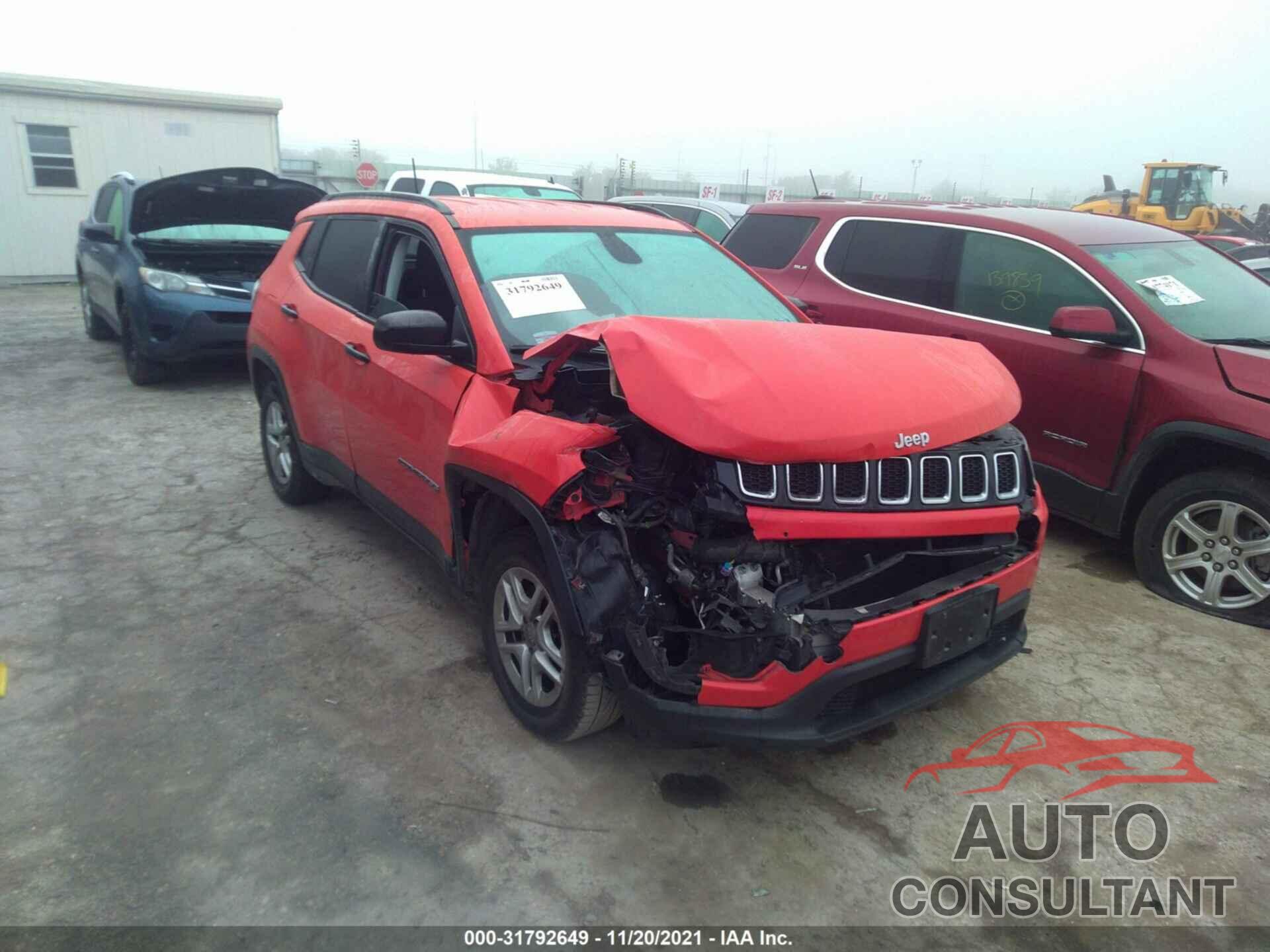 JEEP COMPASS 2018 - 3C4NJCAB3JT105611