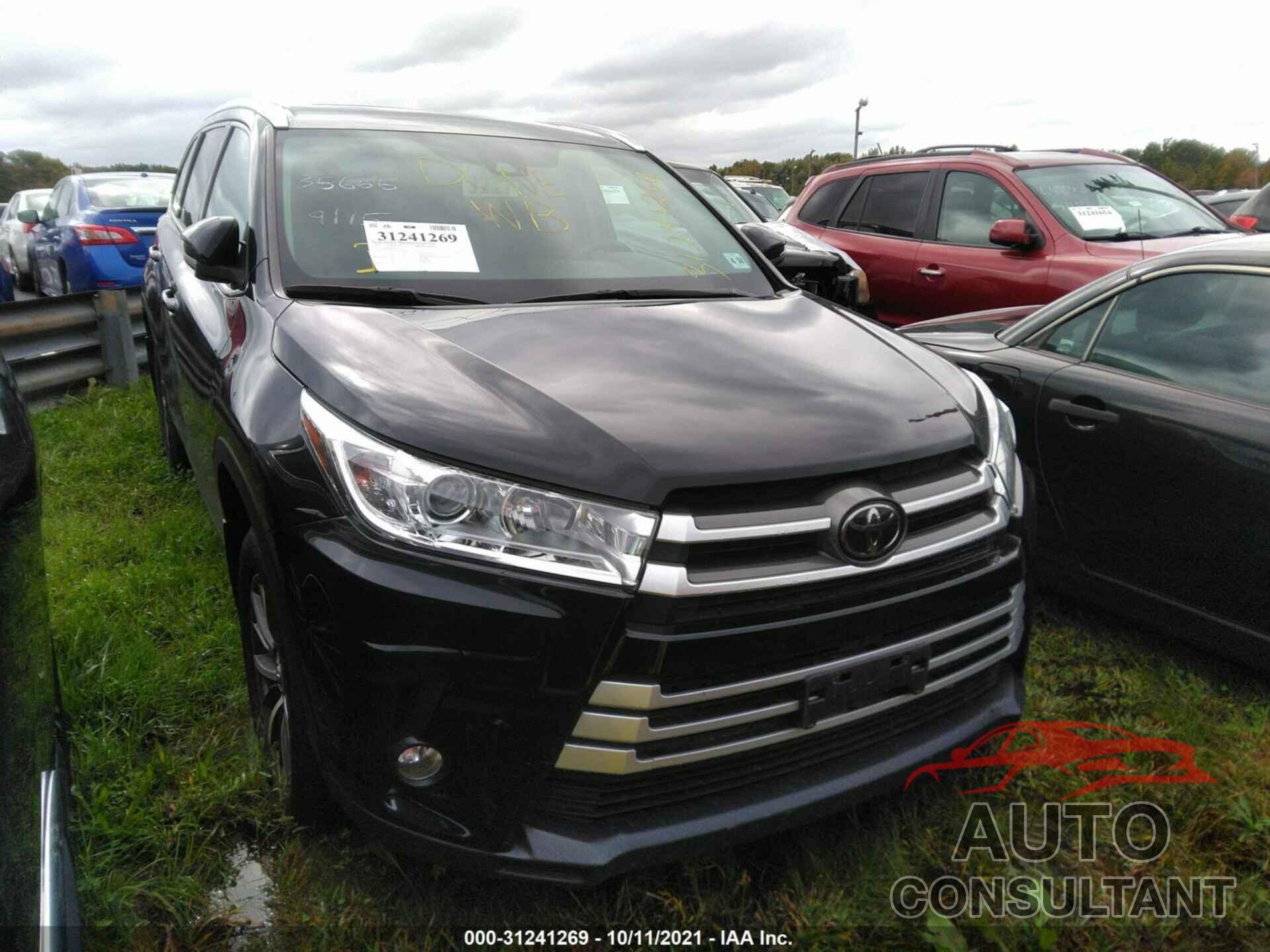 TOYOTA HIGHLANDER 2019 - 5TDJZRFH6KS578356