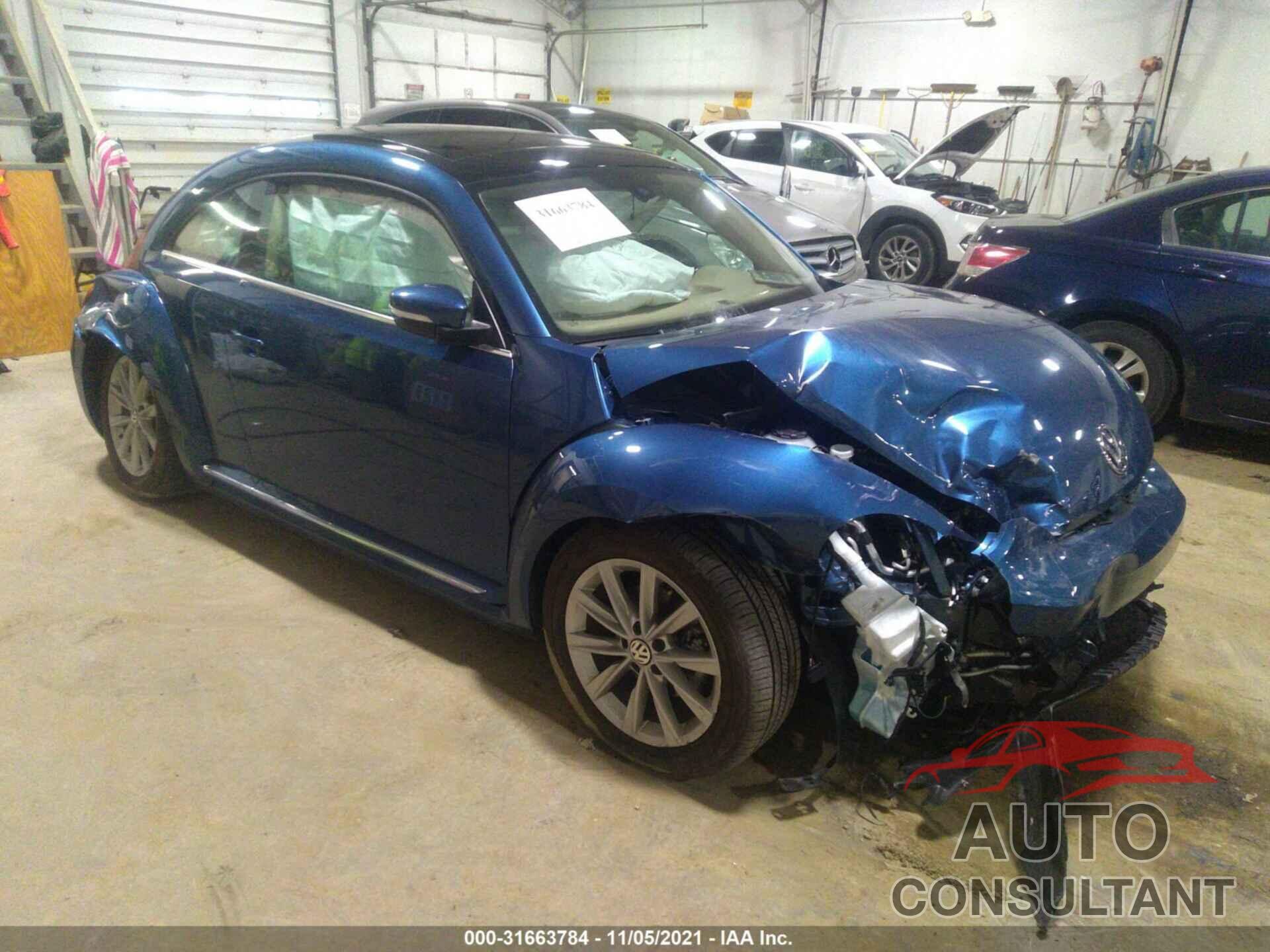 VOLKSWAGEN BEETLE 2019 - 3VWJD7AT1KM719703