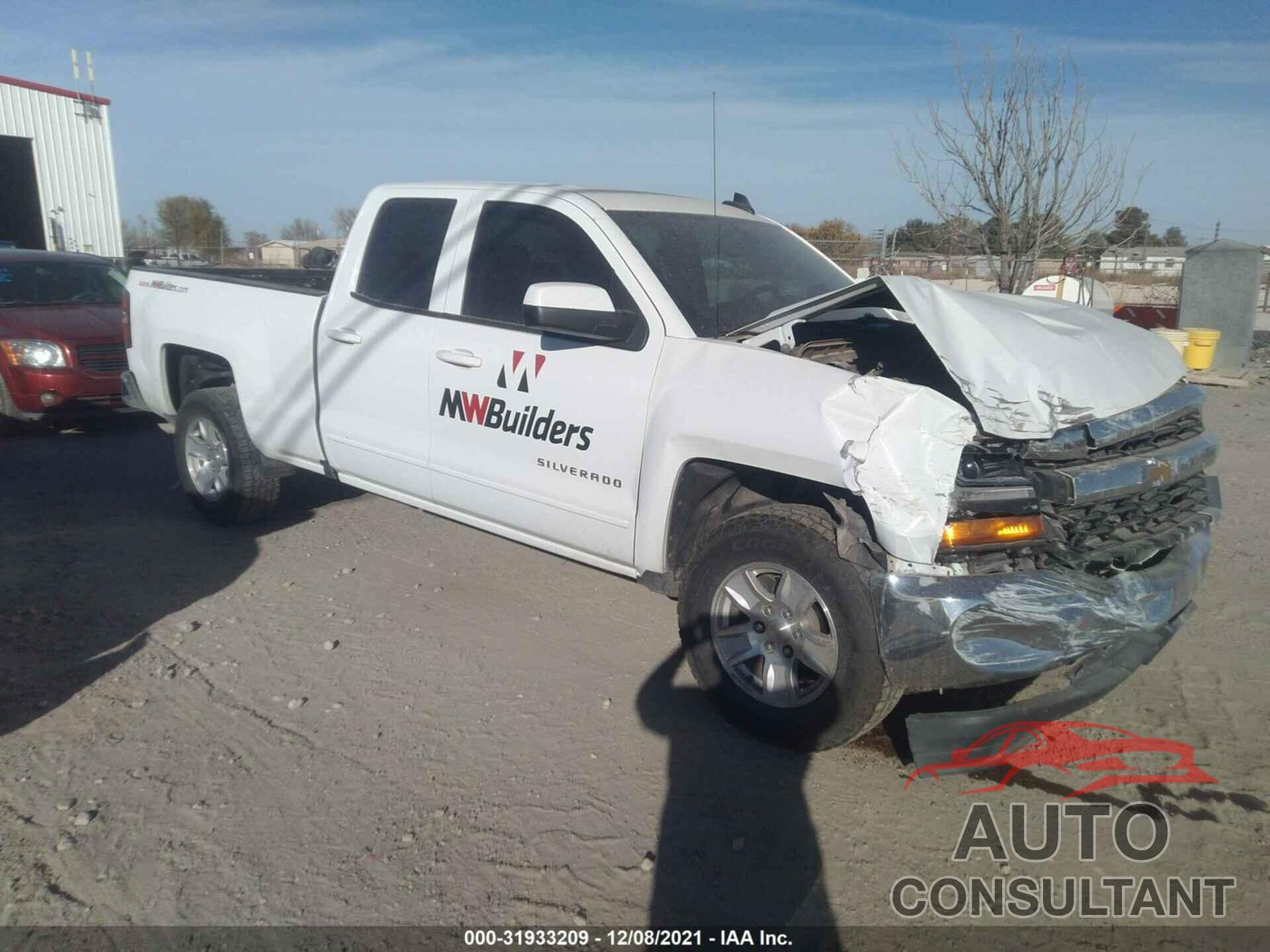 CHEVROLET SILVERADO 1500 2017 - 1GCRCREH1HZ205335