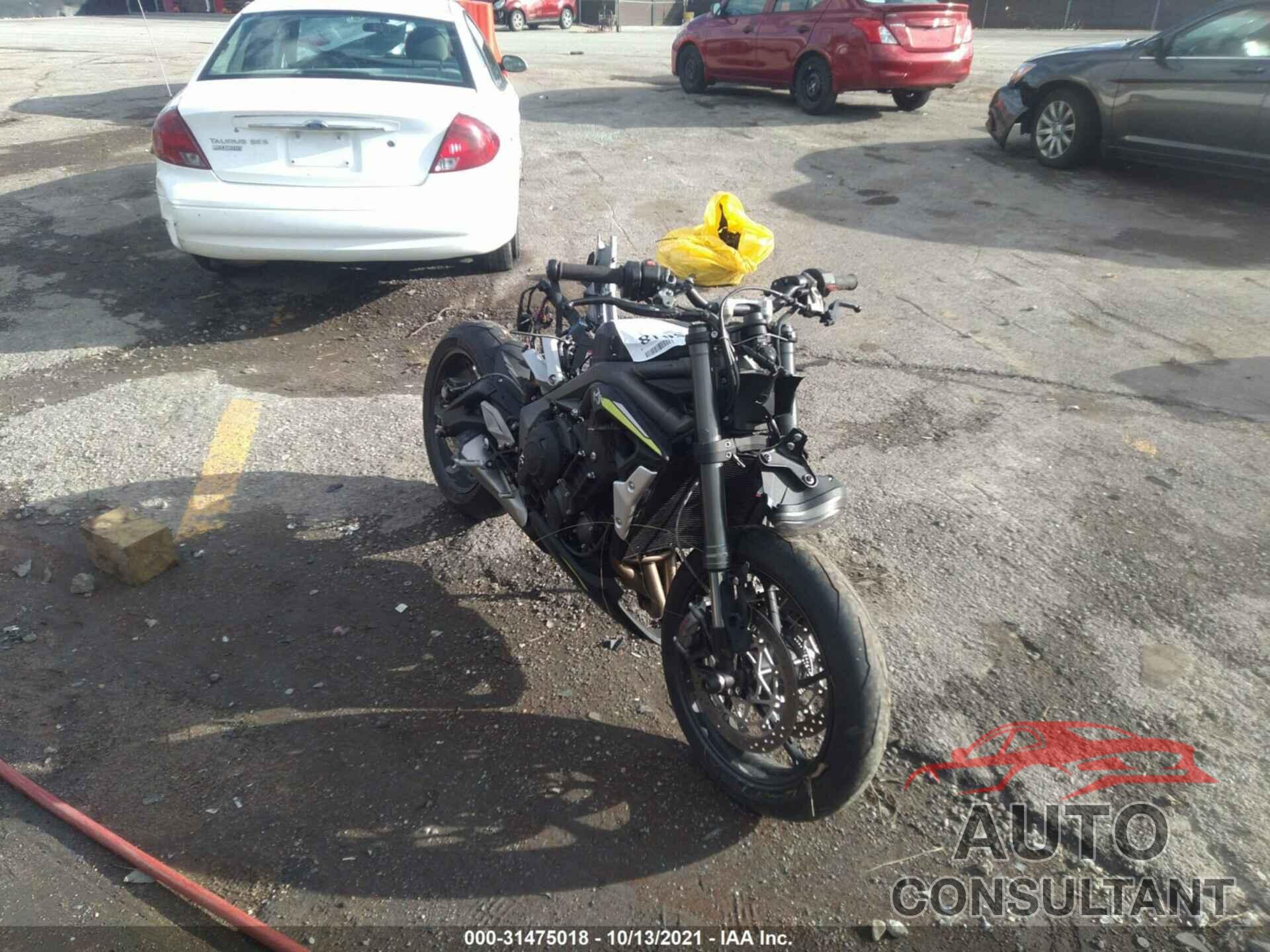 TRIUMPH MOTORCYCLE STREET TRIPLE 2020 - SMTA554S5LT976472