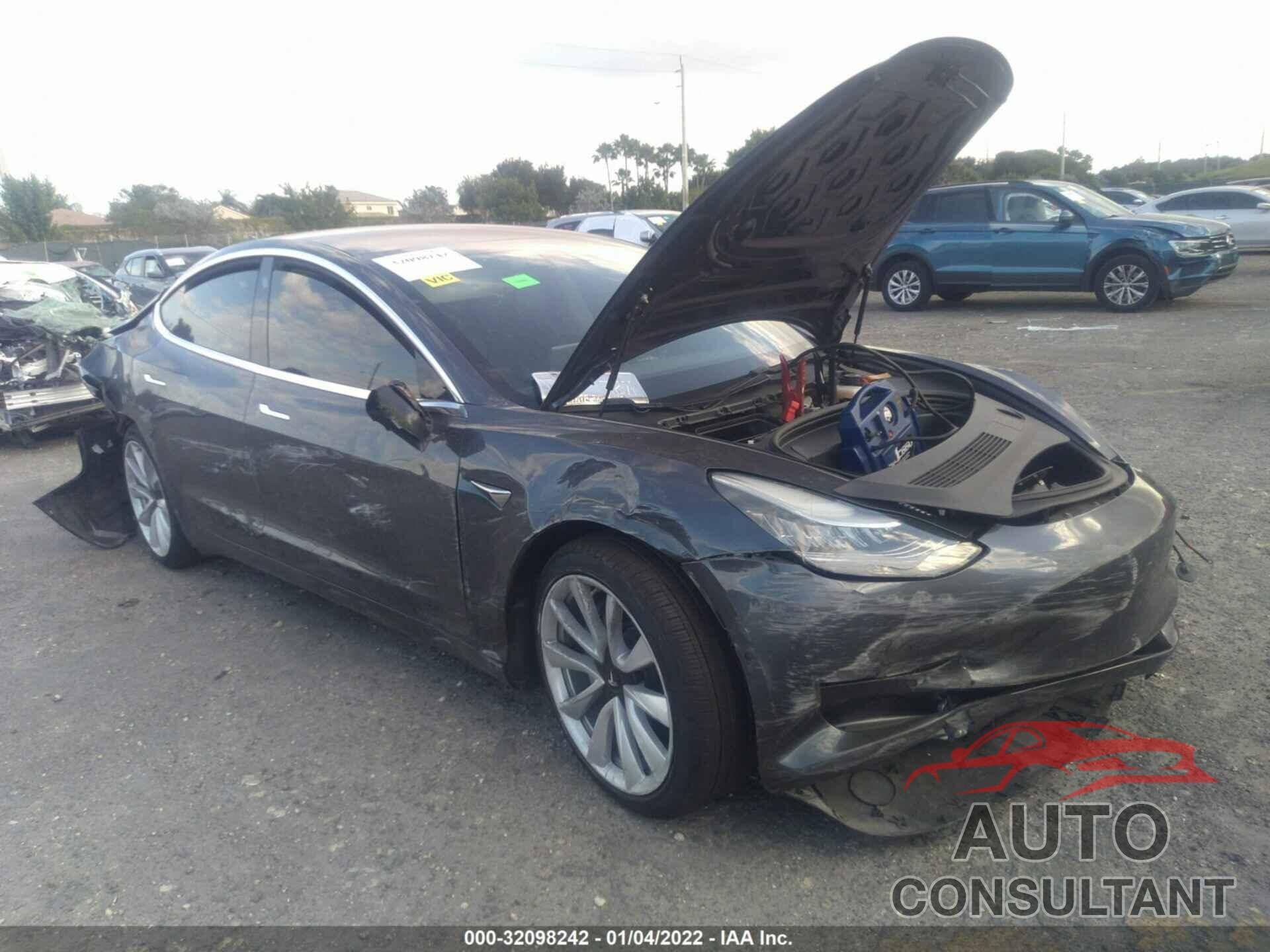 TESLA MODEL 3 2018 - 5YJ3E1EA3JF059567