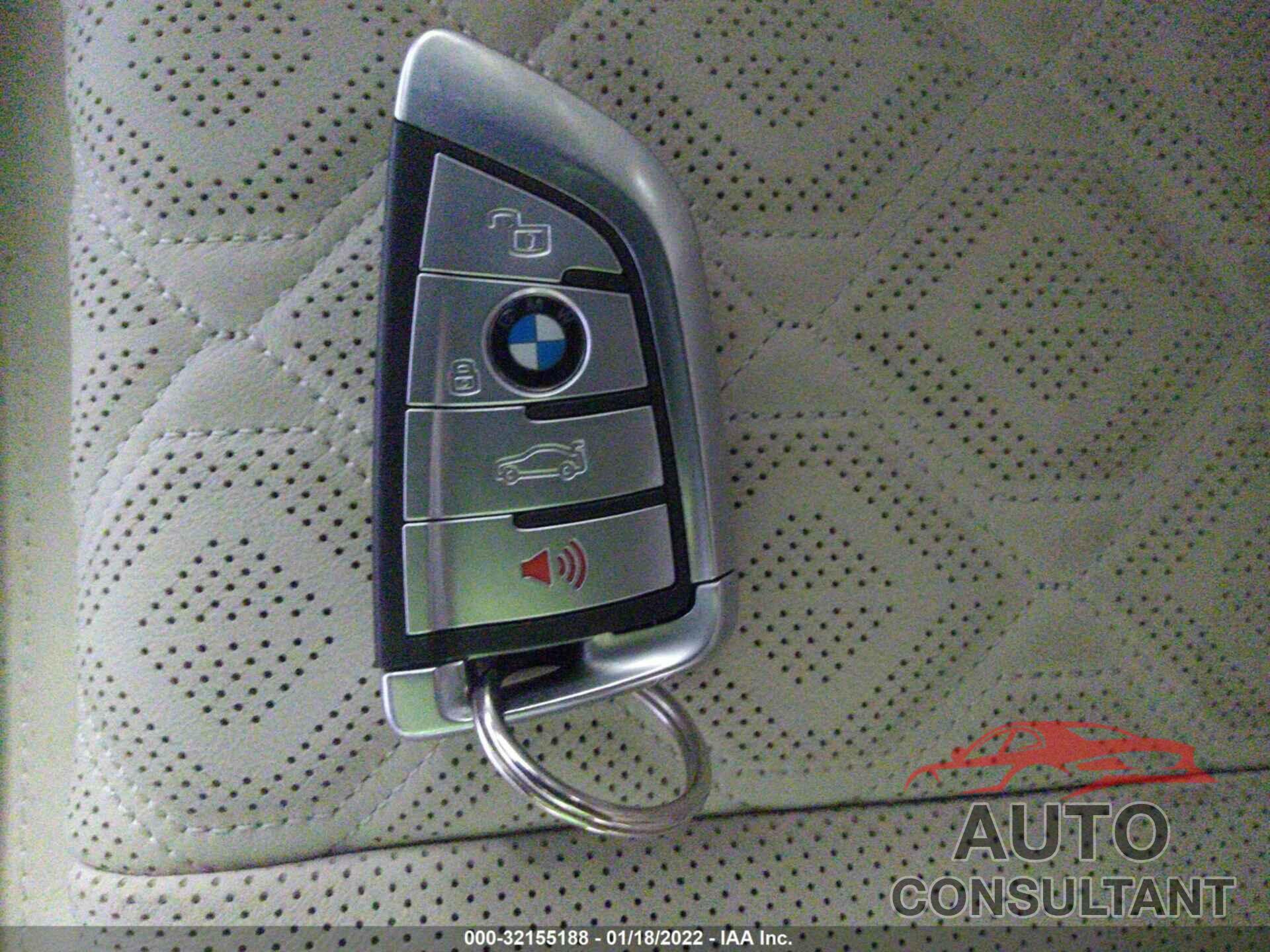 BMW M8 2022 - WBSGV0C0XNCJ03940