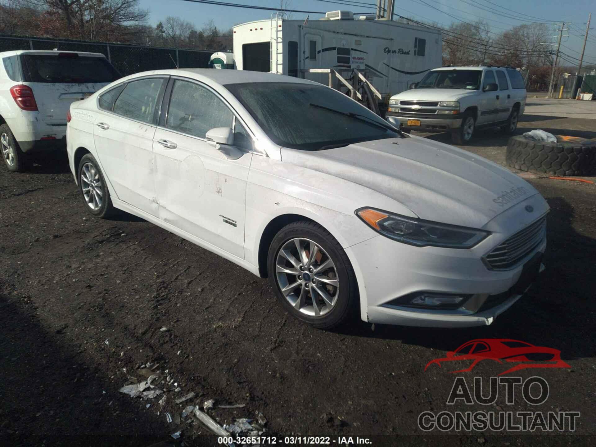 FORD FUSION ENERGI 2017 - 3FA6P0PU6HR279048