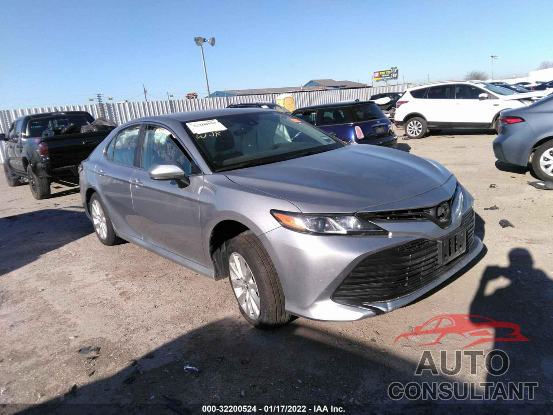 TOYOTA CAMRY 2019 - 4T1B11HKXKU808459