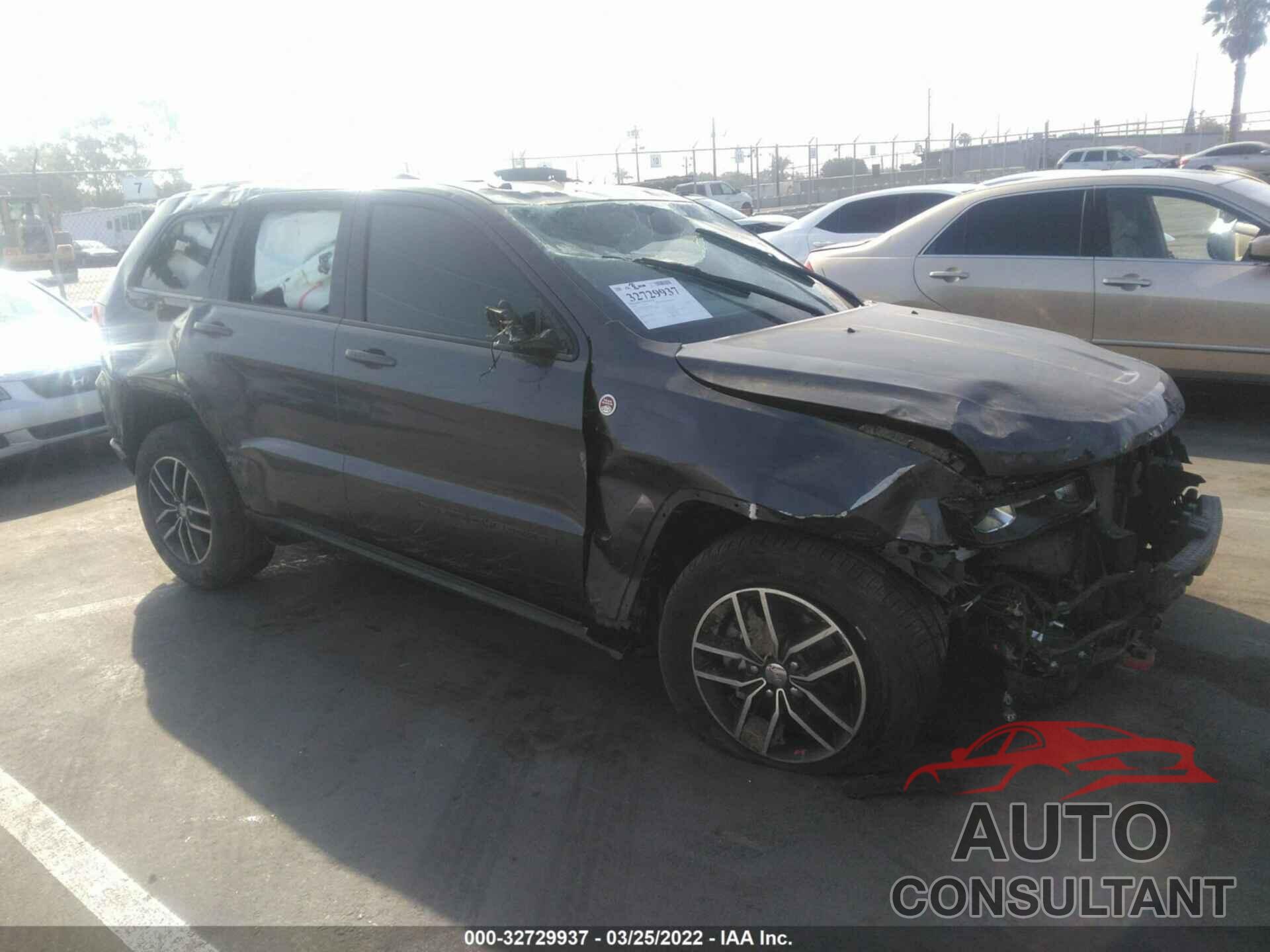 JEEP GRAND CHEROKEE 2018 - 1C4RJFLG4JC280568