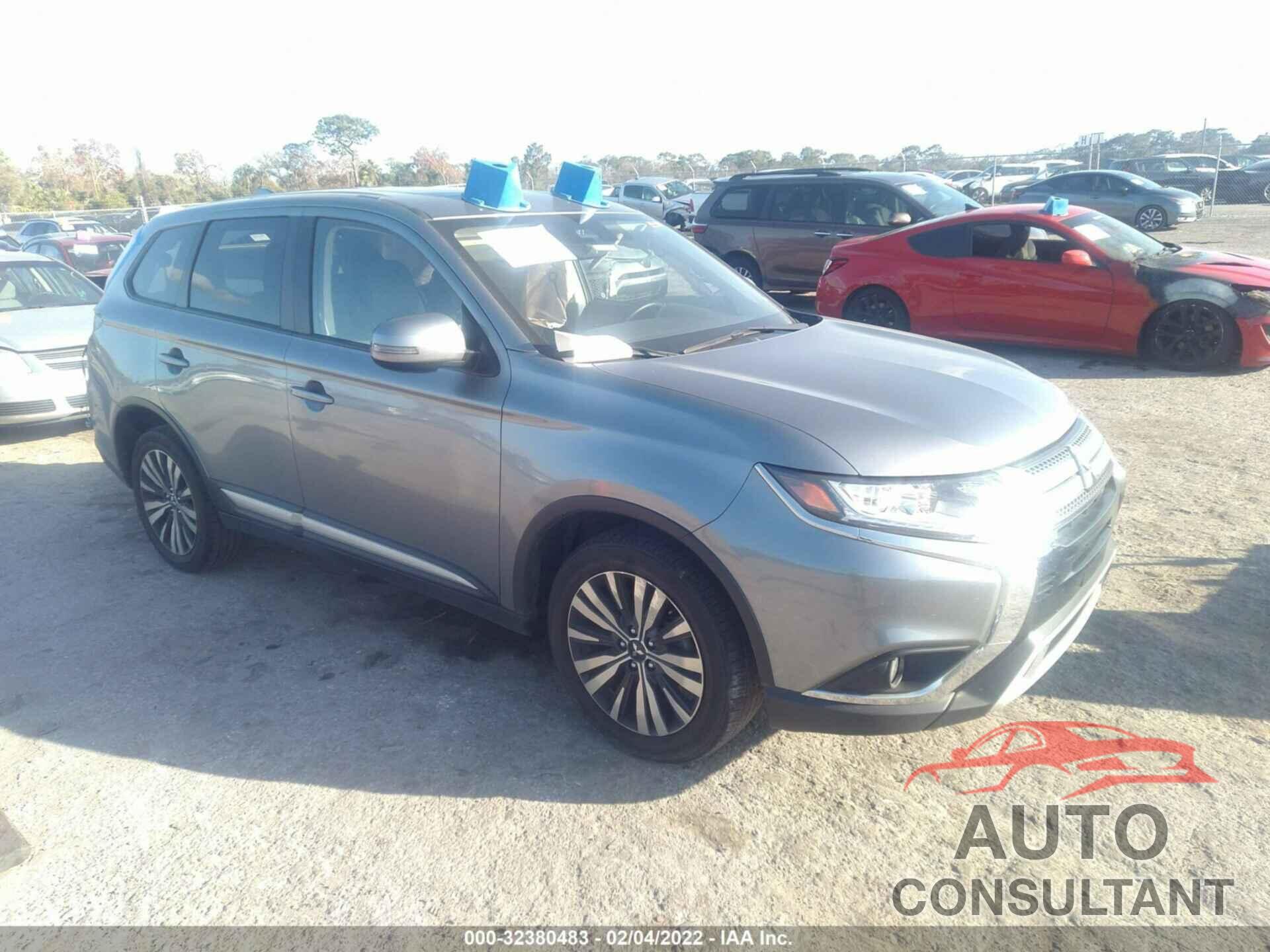 MITSUBISHI OUTLANDER 2020 - JA4AD3A30LZ006085