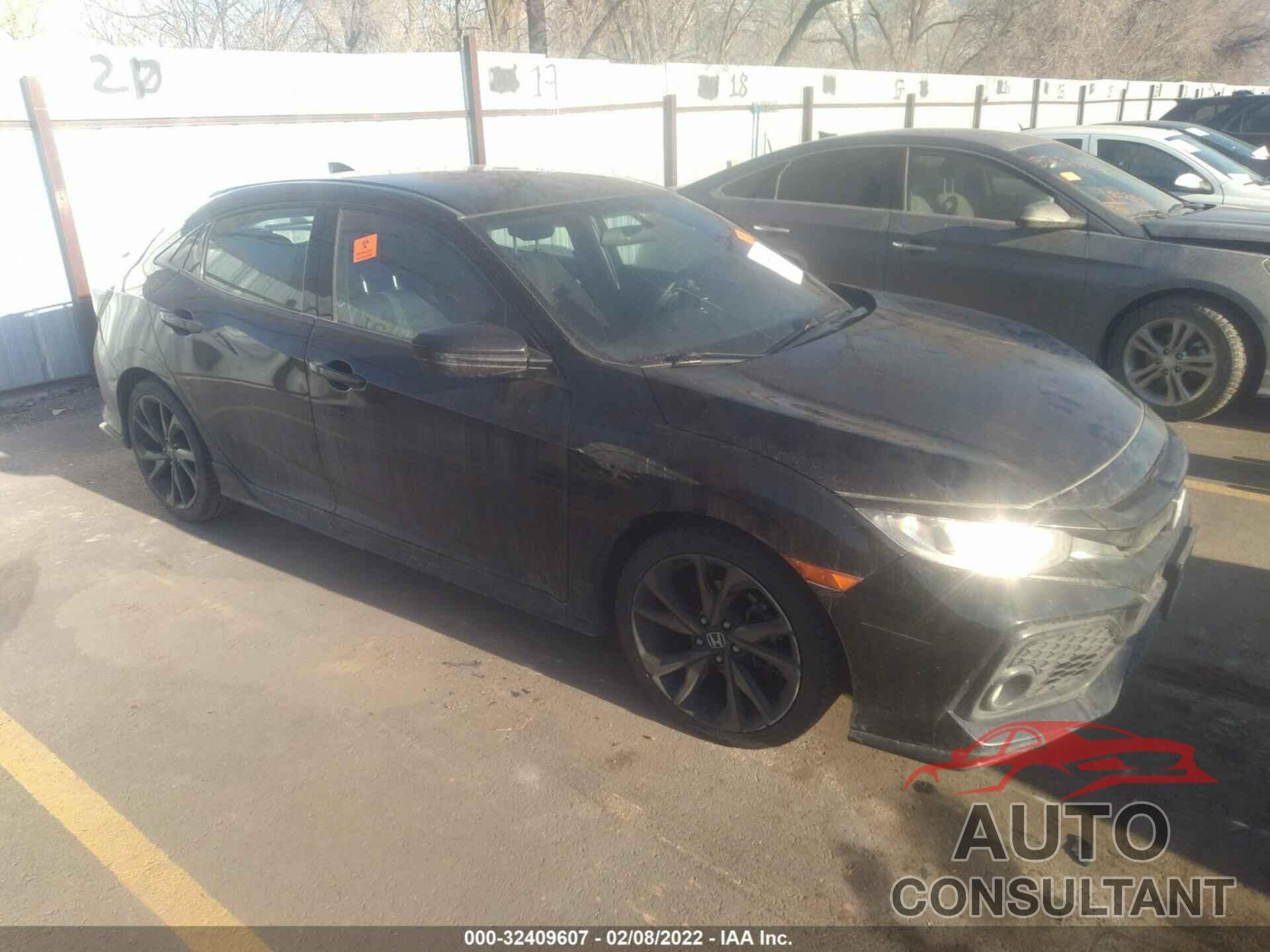 HONDA CIVIC HATCHBACK 2017 - SHHFK7H46HU233249