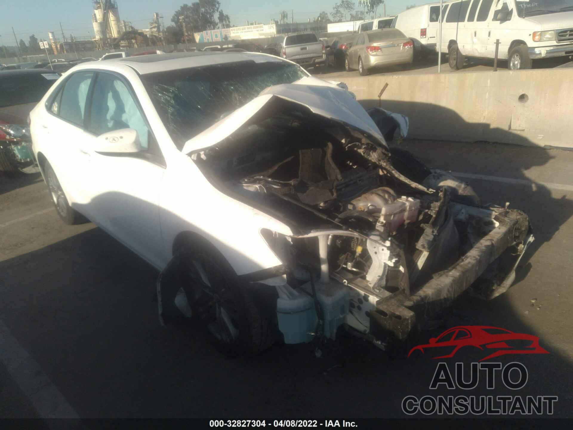 TOYOTA CAMRY 2016 - 4T1BF1FK2GU264843