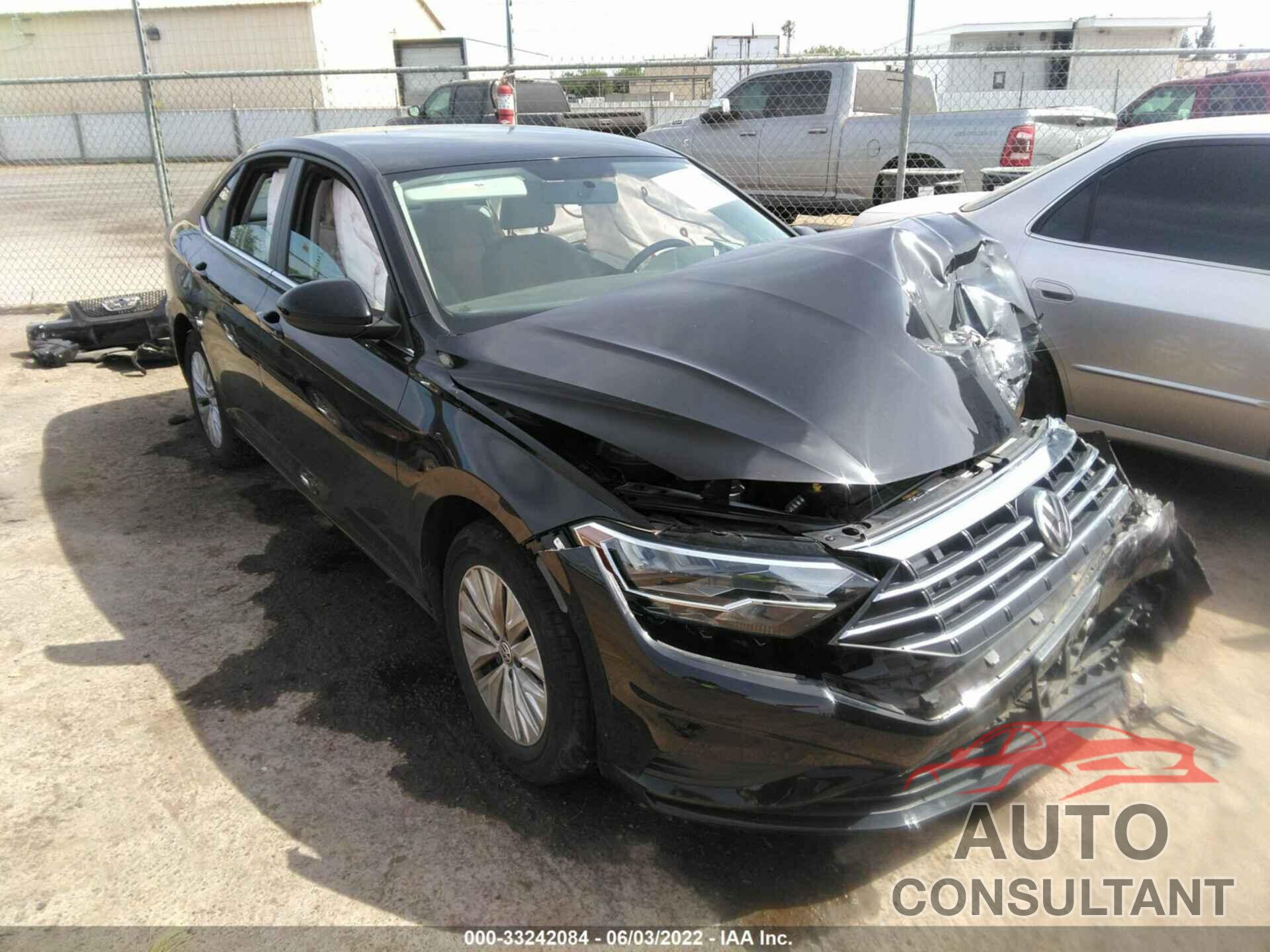 VOLKSWAGEN JETTA 2019 - 3VWC57BU5KM220951
