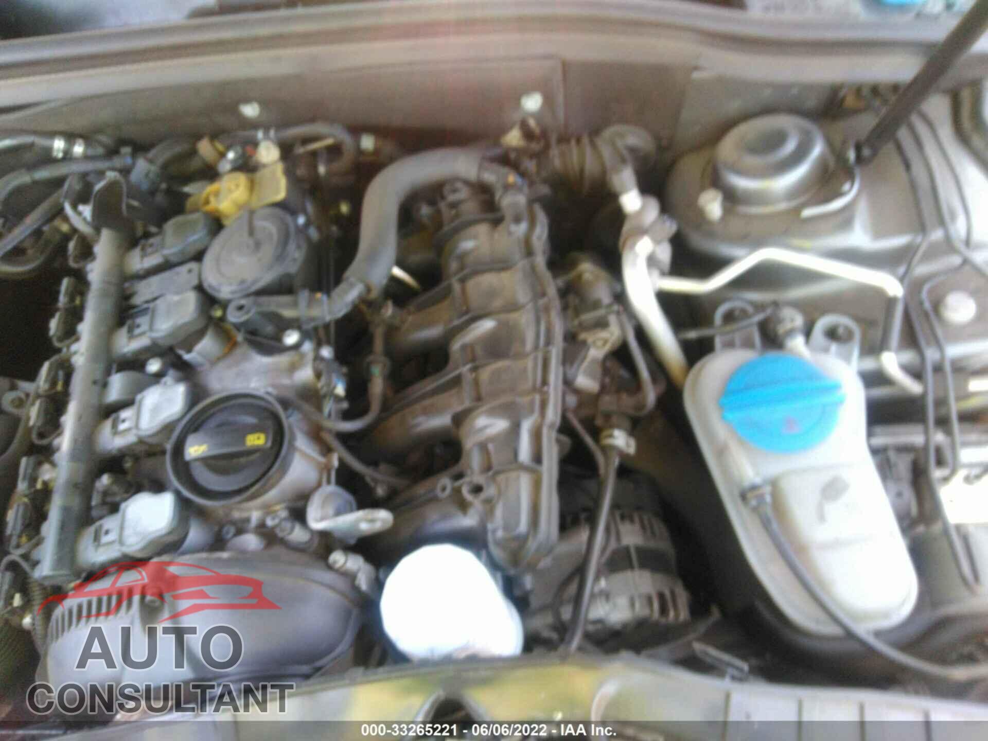 AUDI A4 2016 - WAUEFAFLXGN004451