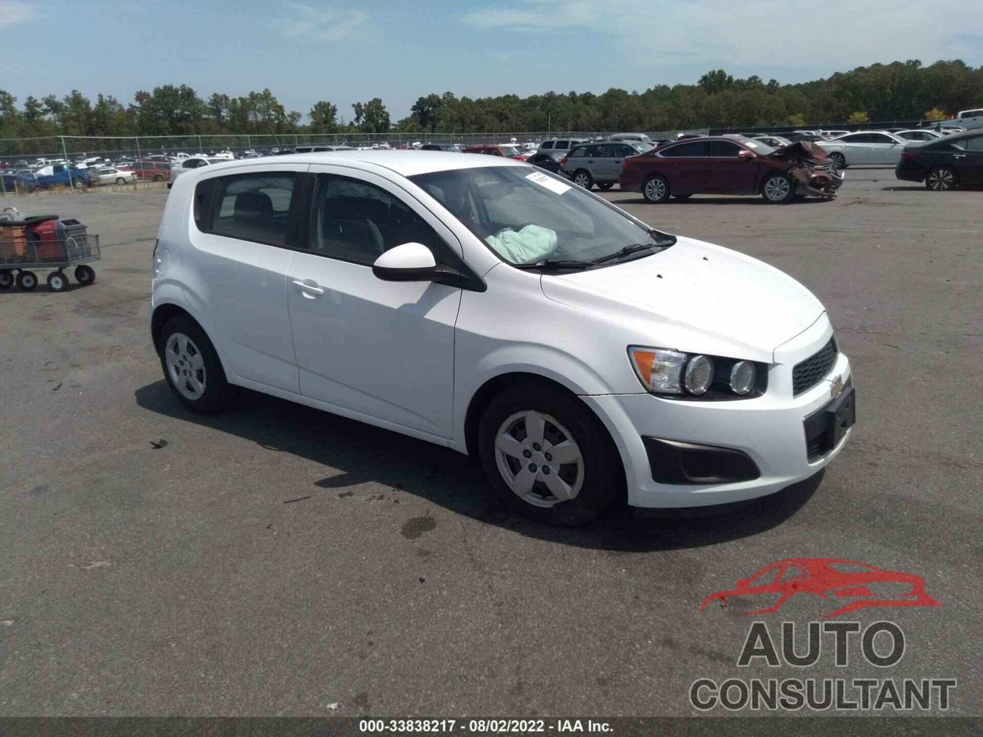 CHEVROLET SONIC 2016 - 1G1JA6SGXG4170344