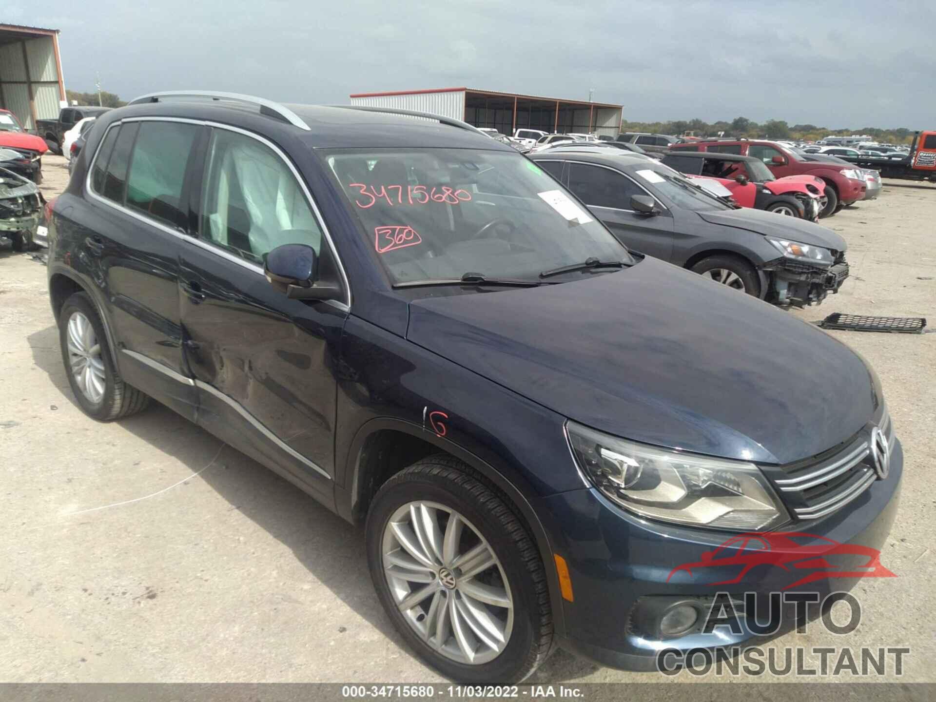 VOLKSWAGEN TIGUAN 2016 - WVGAV7AX0GW575793